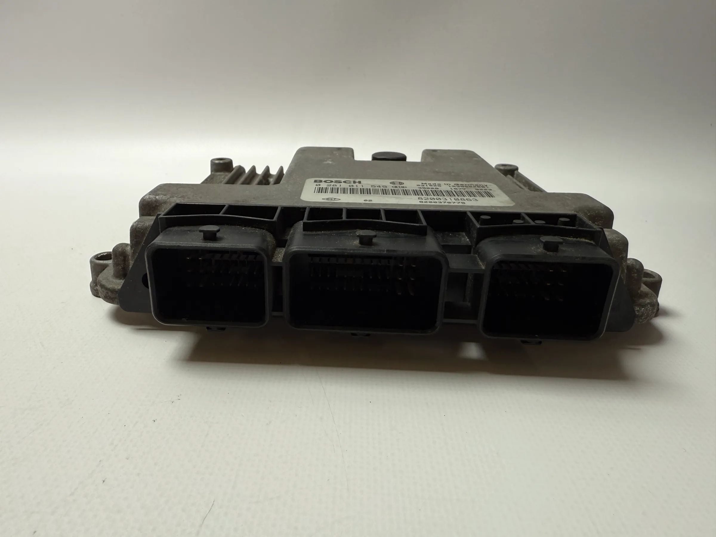 Originele Renault Megane Motorbesturingseenheid ECU 8200310863 / 0281011549