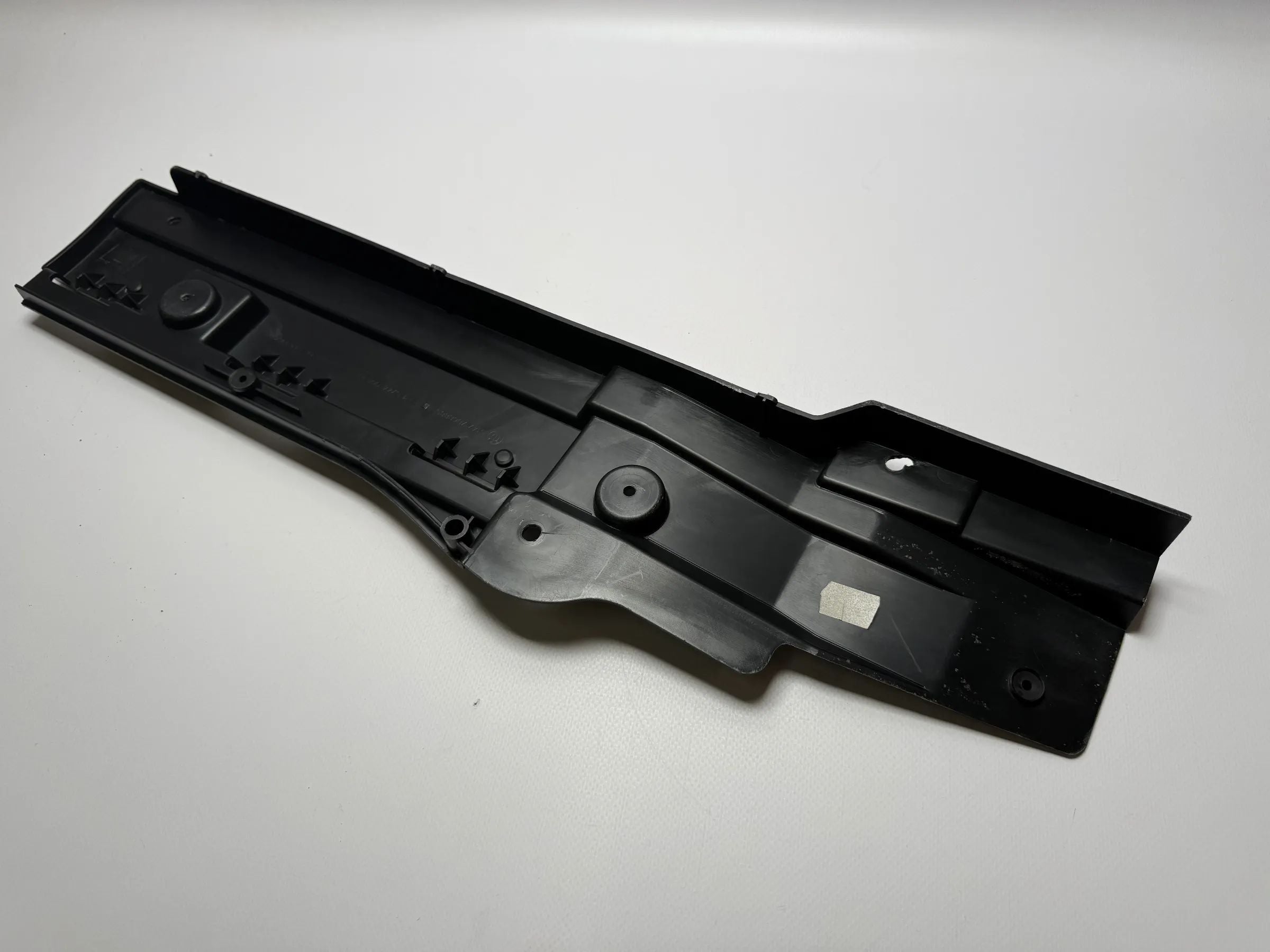 Original BMW 3 Series E91 Touring trim trunk support side member 7068885 