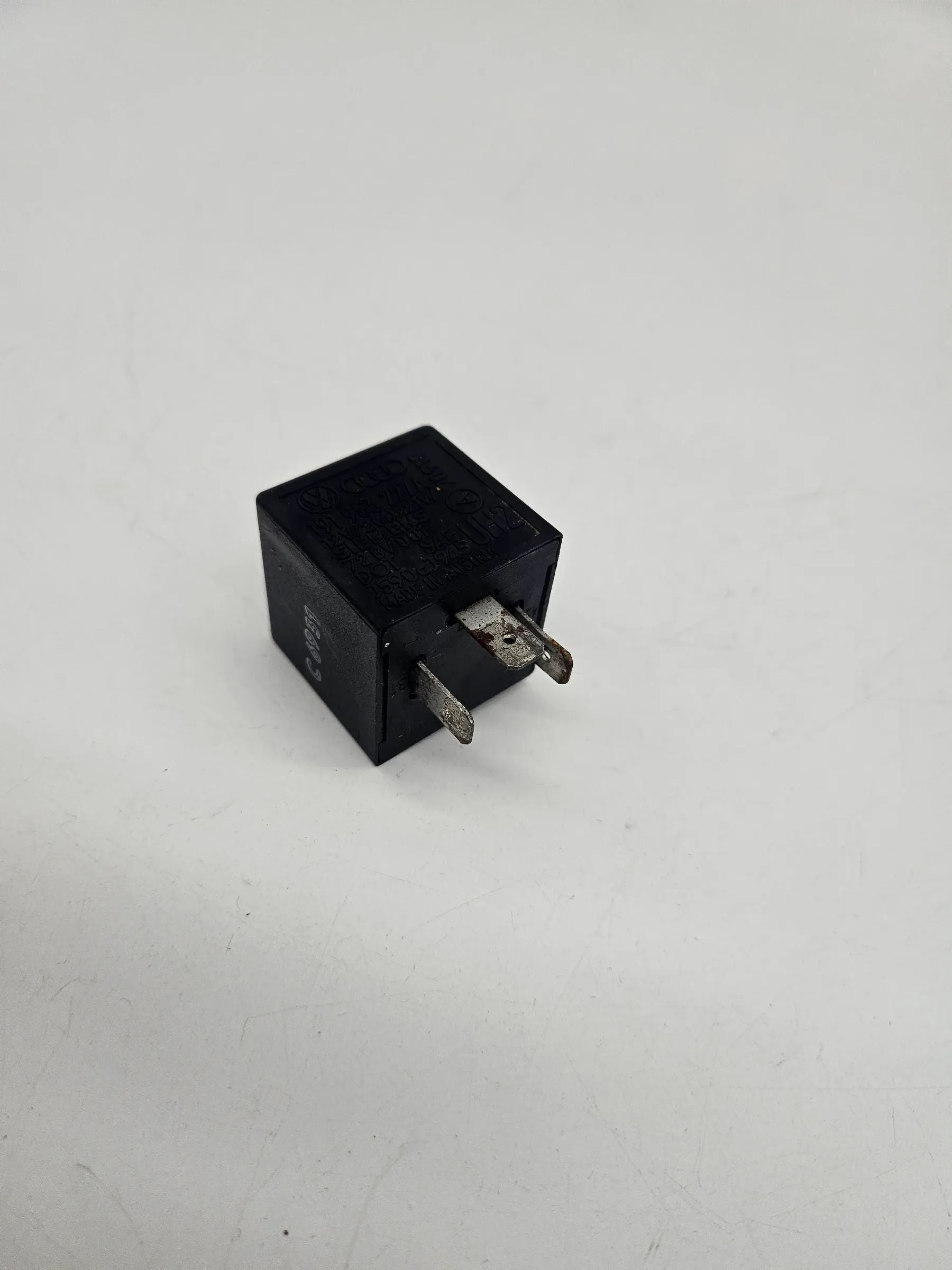 Relais Clignotant Orig VW Seat Audi Skoda Nr.21 191953227A