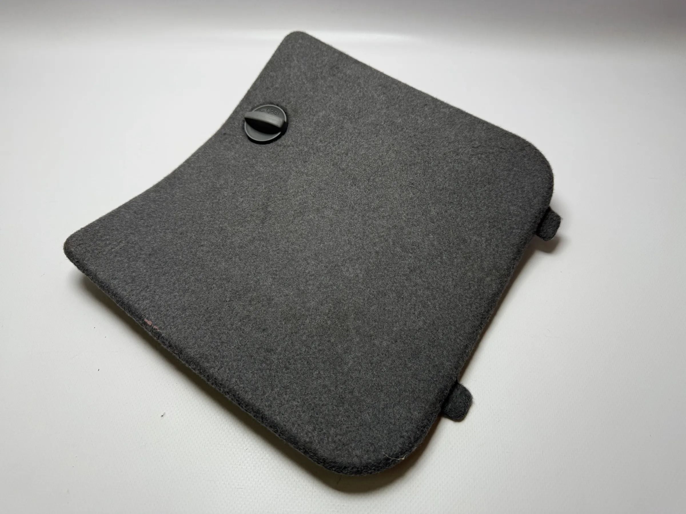 Orijinal Mazda 6 Bagaj Kapağı / Sol Yan Kaplama GJ6J688V1