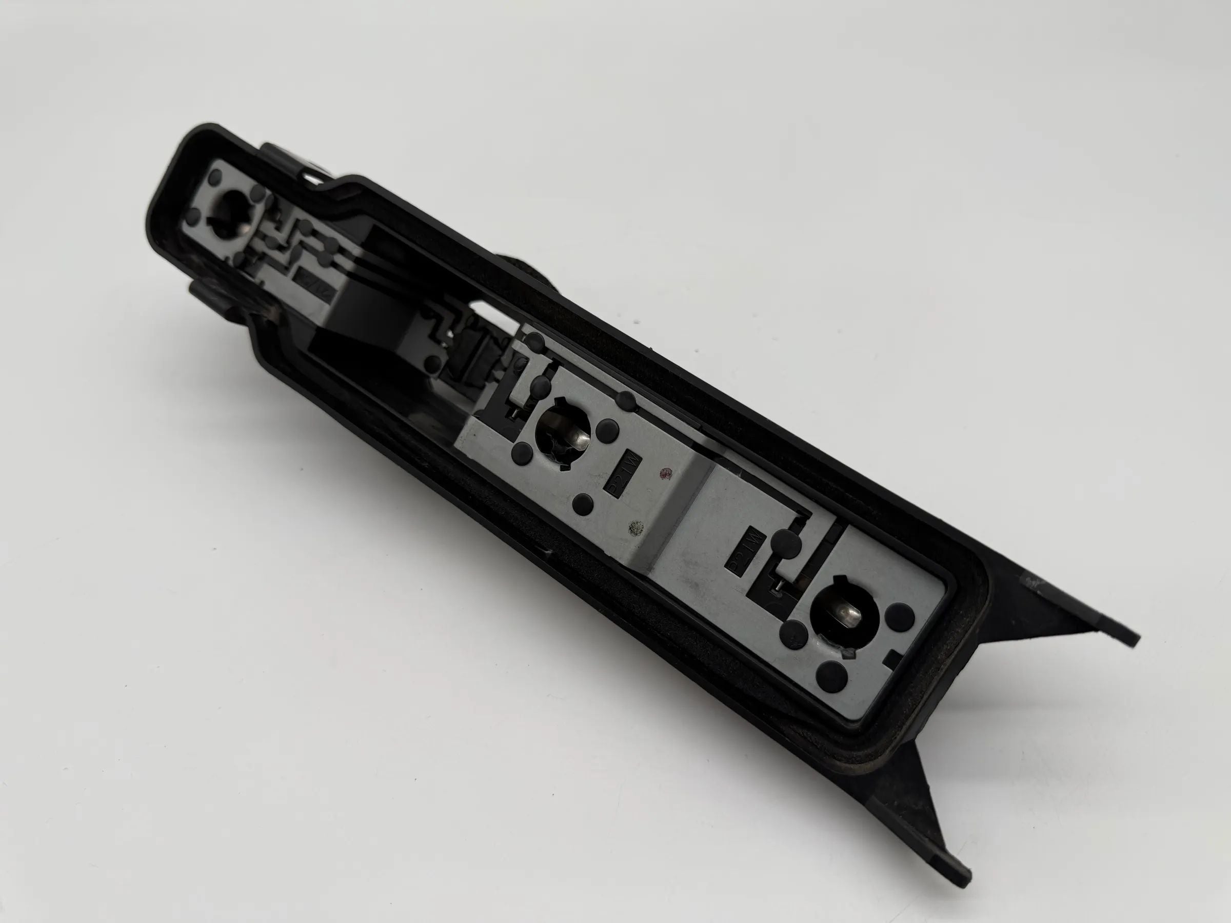 フォード フォーカス 純正 右 リアランプランプホルダー XS4X13N004EC