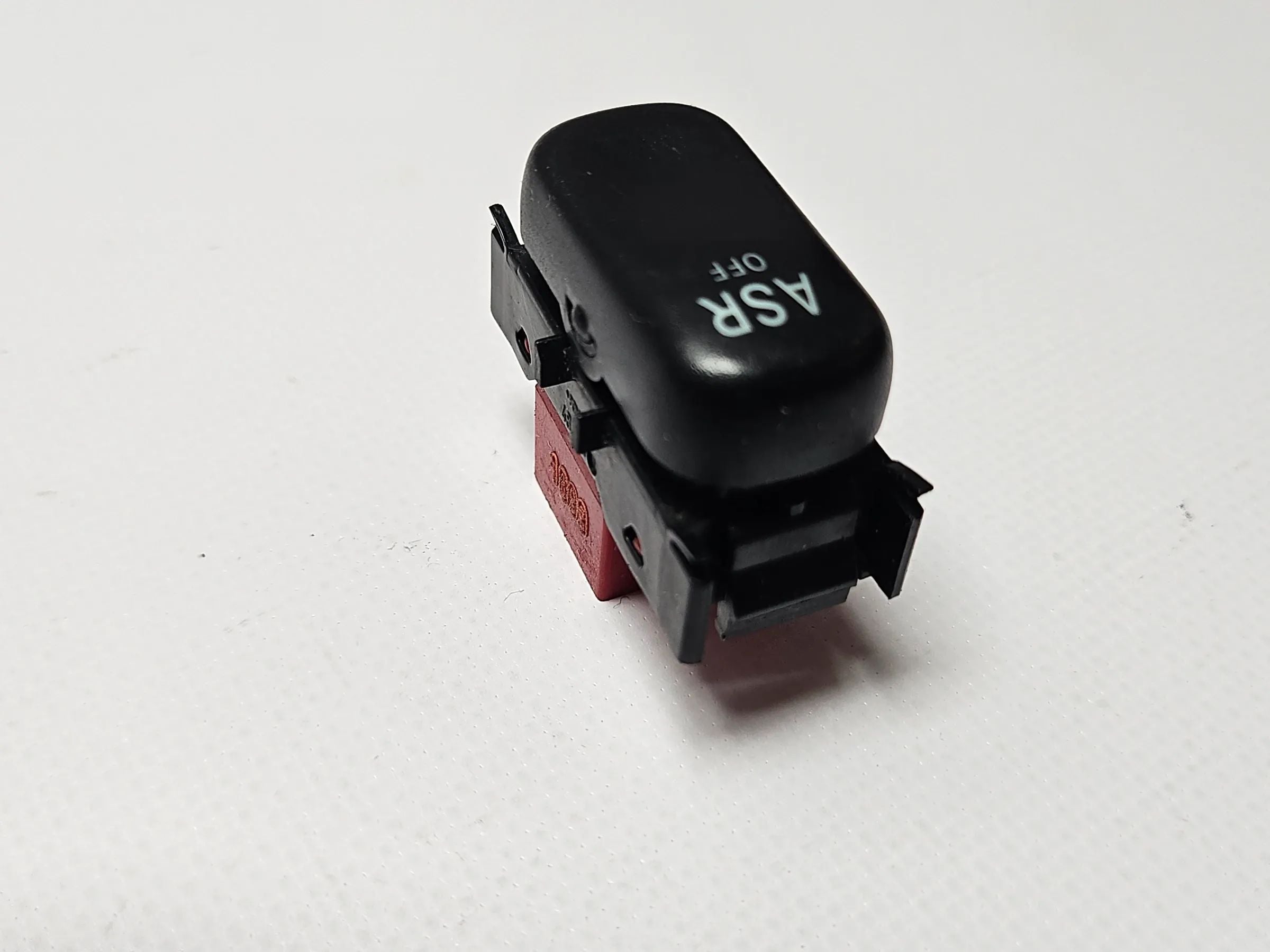 Original Mercedes-Benz C 220 CDI 202 Manual ASR 2108213451KZ - Peça Original auto-veritas.com/pt/