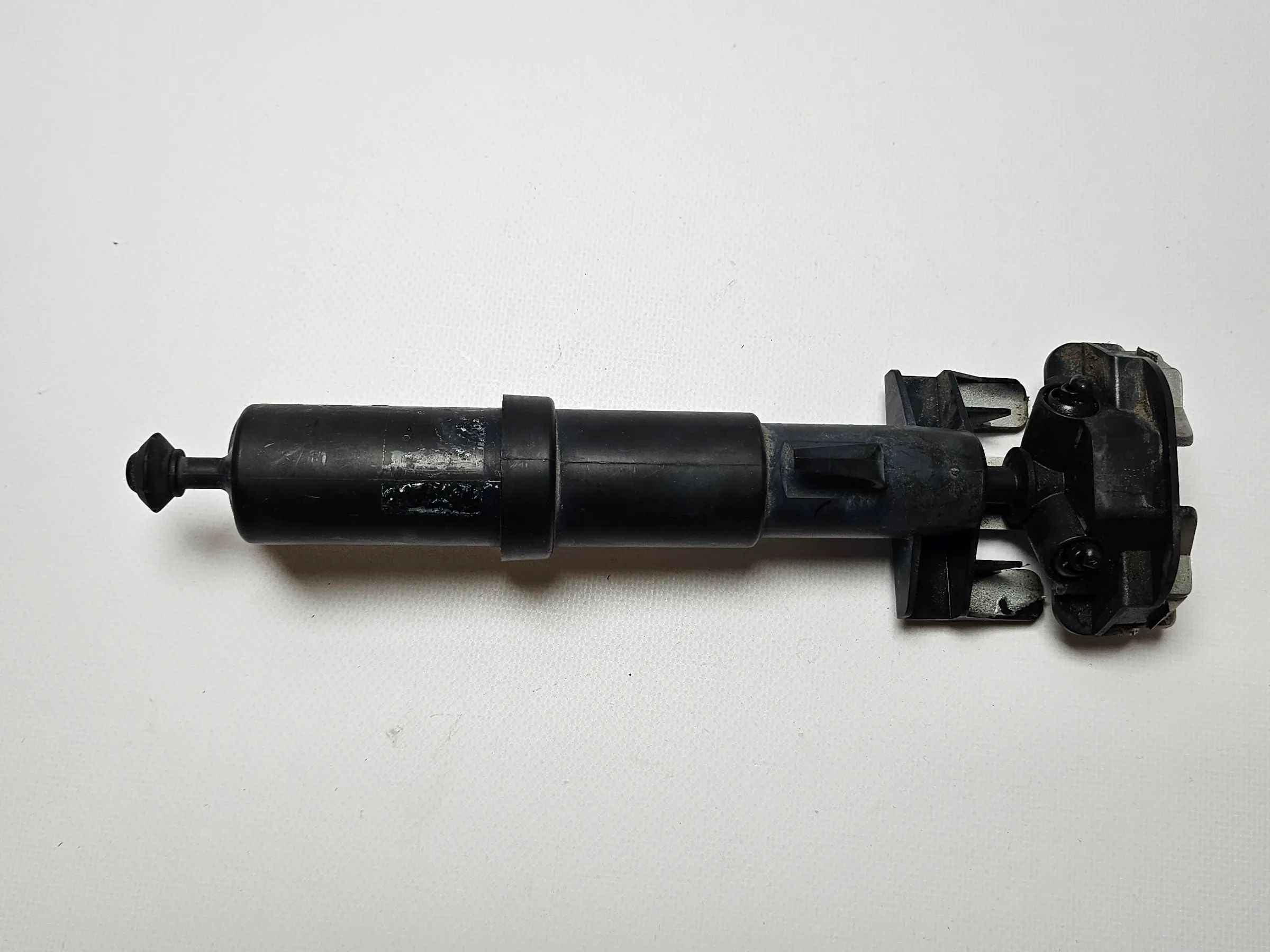 Injecteur d'origine Mercedes W210 Classe E Pompe de lavage phare droit 2108600647
