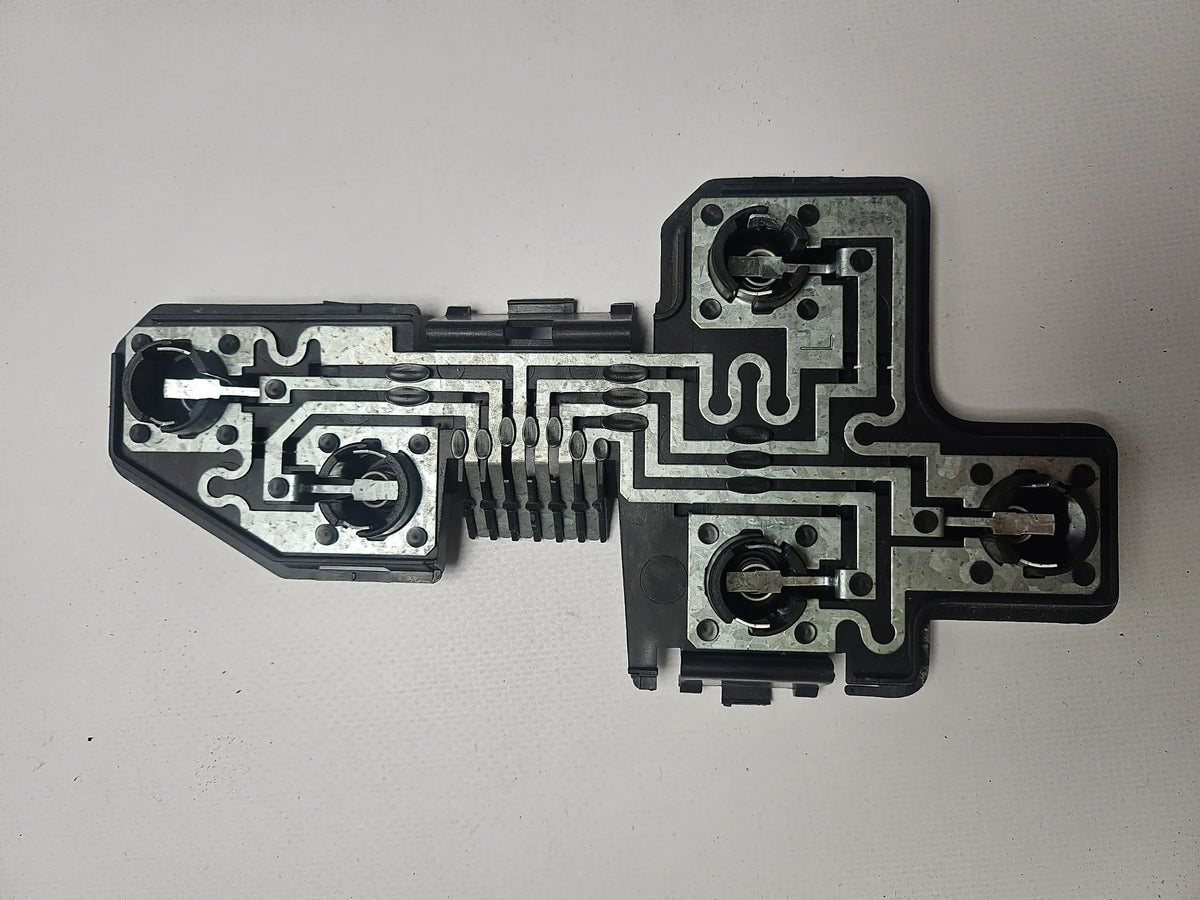 Porta lampada originale Opel Corsa B fanale posteriore sinistro GM 5016 YORKA