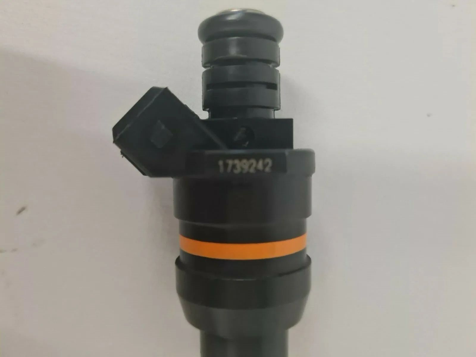 Оригинальная форсунка BMW 3 серии 318is E36 M42B18 13641739242