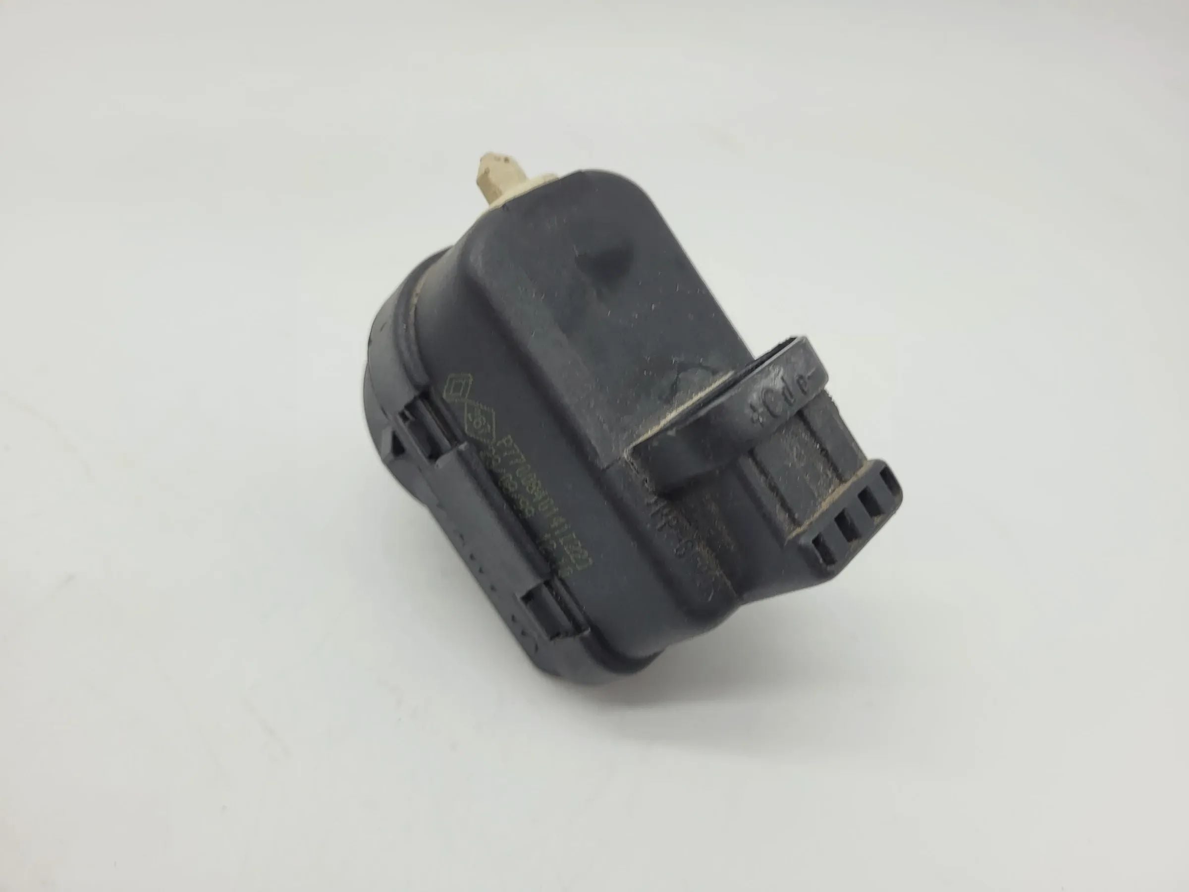 Renault Megane I 1 BA0/1 Scheinwerfer Stellmotor LWR L/R 7700840141 (Original)
