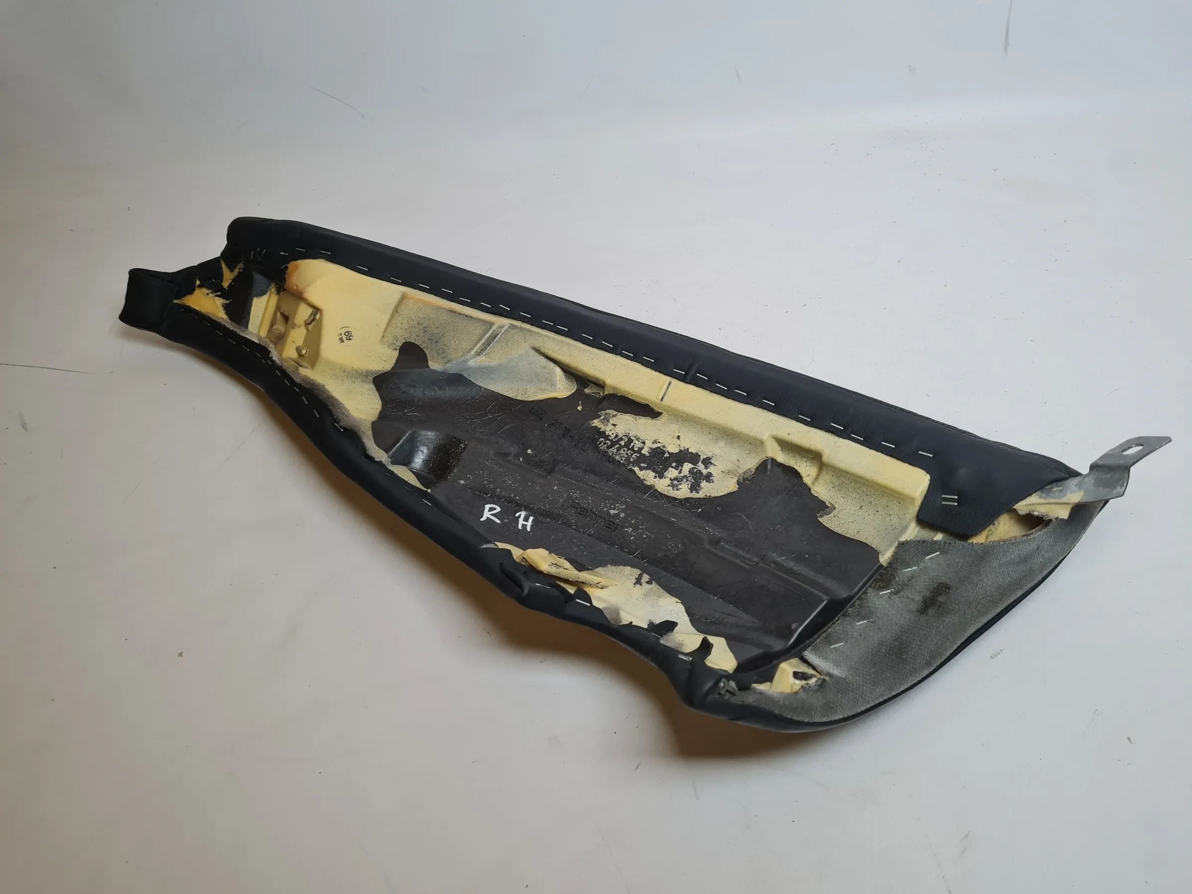 BMW 5er Touring E39 Seitenlehne Rückbank Schwarz Rechts 8190218 Original