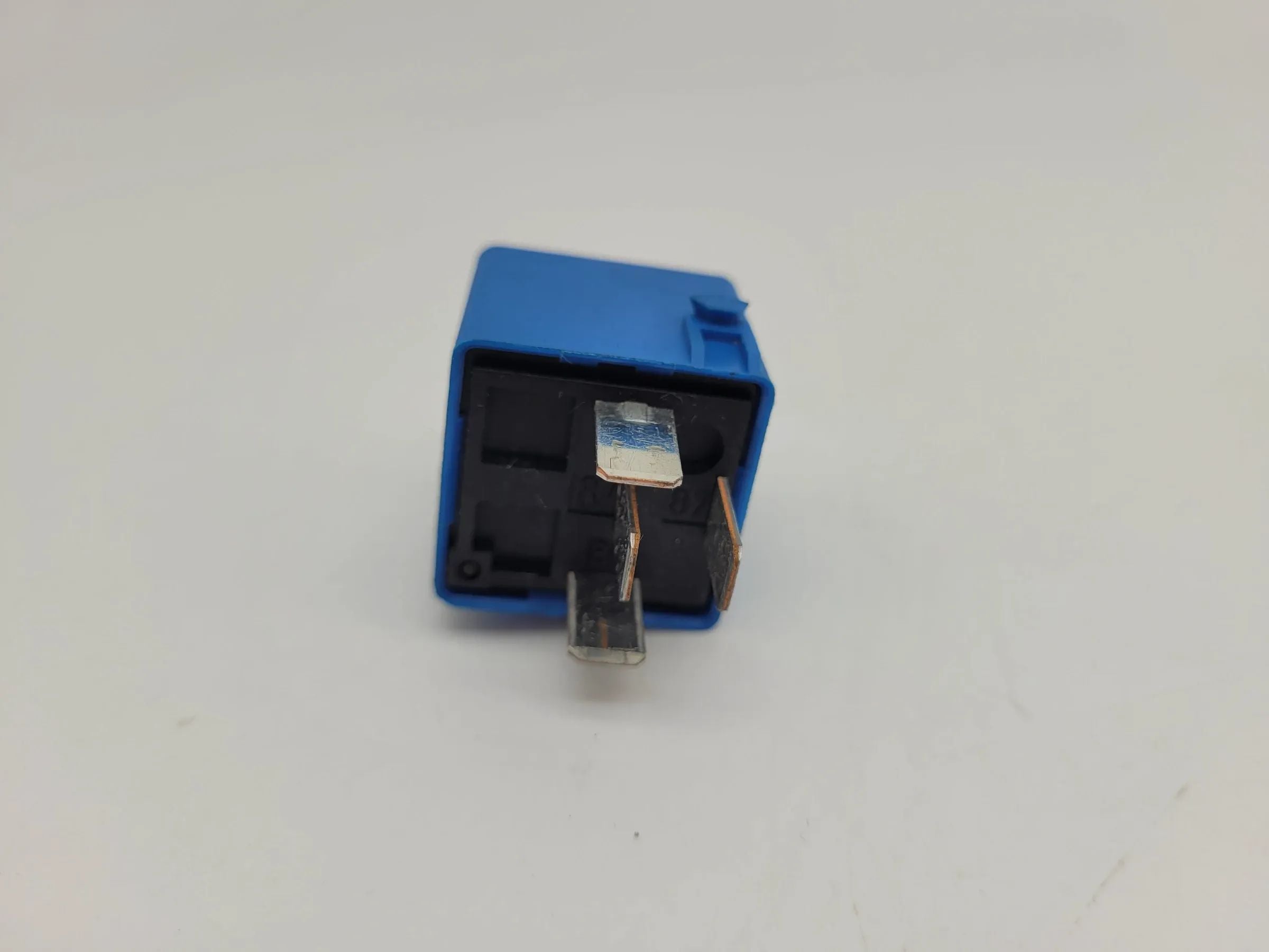 BMW 3er/5er E36/E39/E46 etc Steuereinheit Relais Blau 61.36-8364581 (Original)