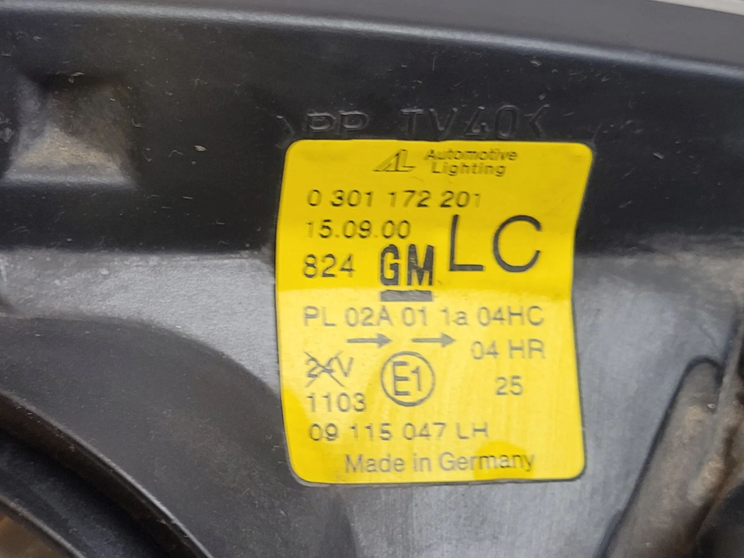 Opel Corsa C X01 Scheinwerfer/Frontleuchte Links 09115047 (Original)