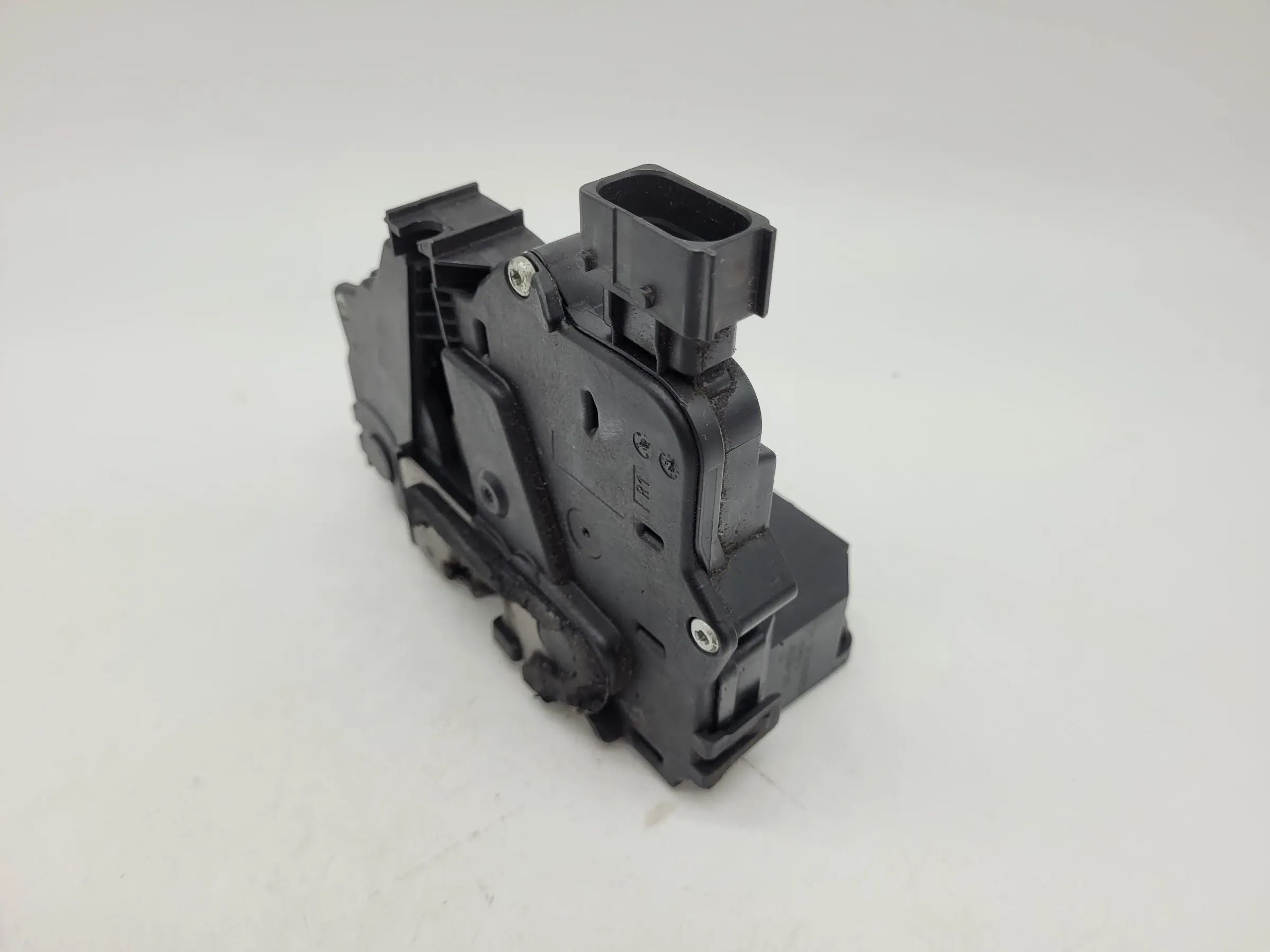 Fiat Punto Grande 199 Türschloss Vorne Rechts 55702904 (Original)