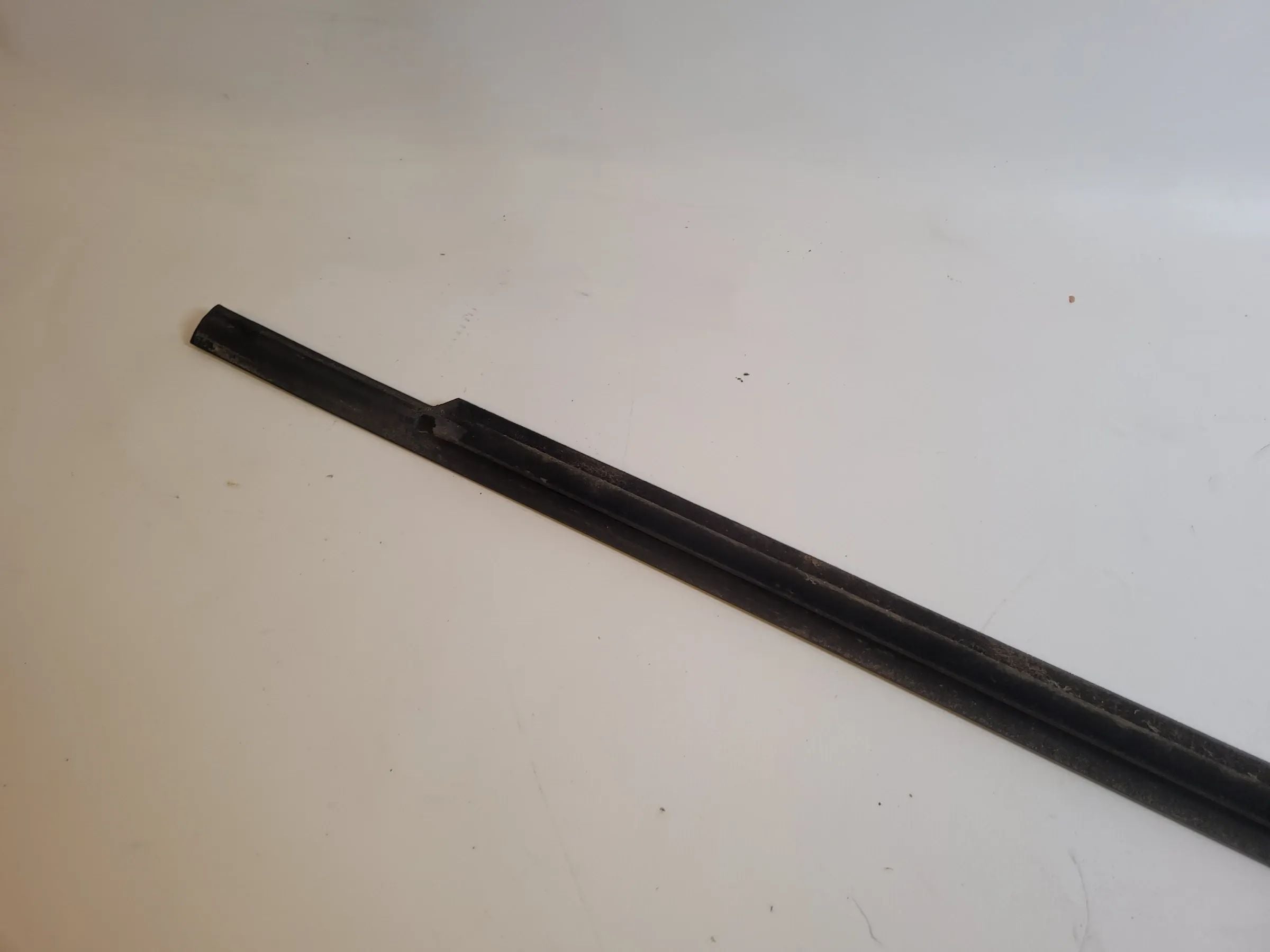 Fiat Punto Grande 199 Fensterschachtleiste Dichtung Vorne Rechts Original