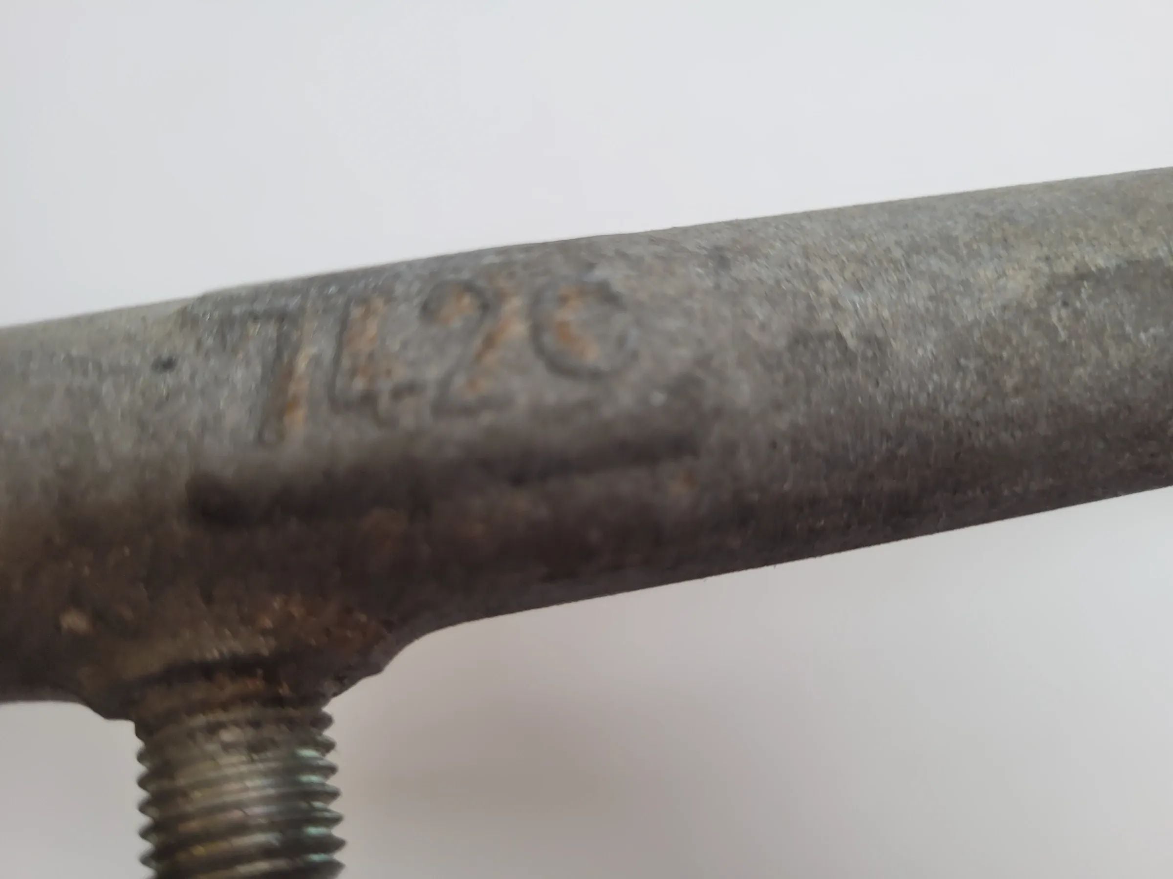 Original Mercedes C-Klasse Verteilerrohr Kraftstoff/Commonrail A6120700095