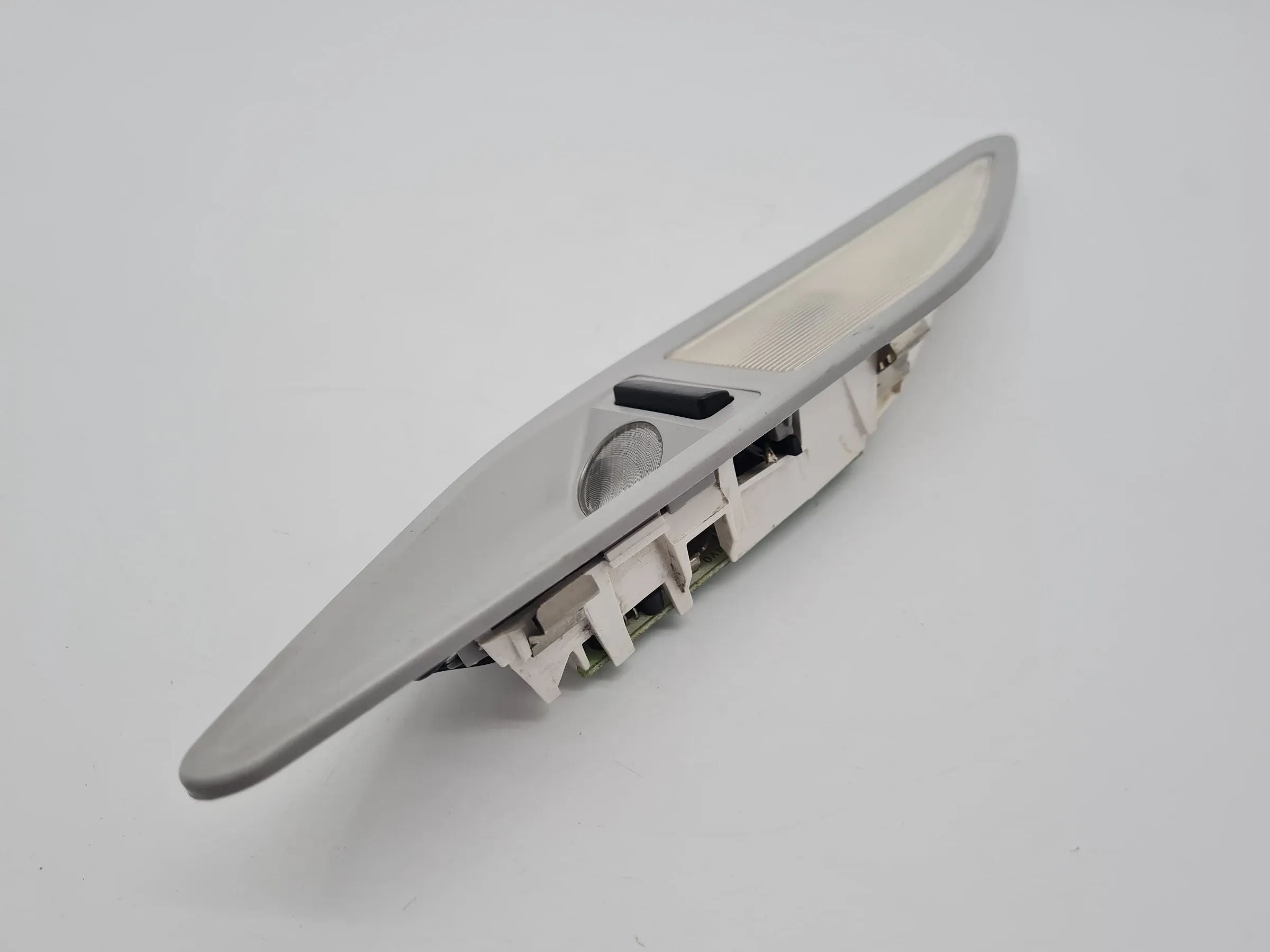 Original BMW 5er (E39) Innenlicht / Leuchte Links 8363611