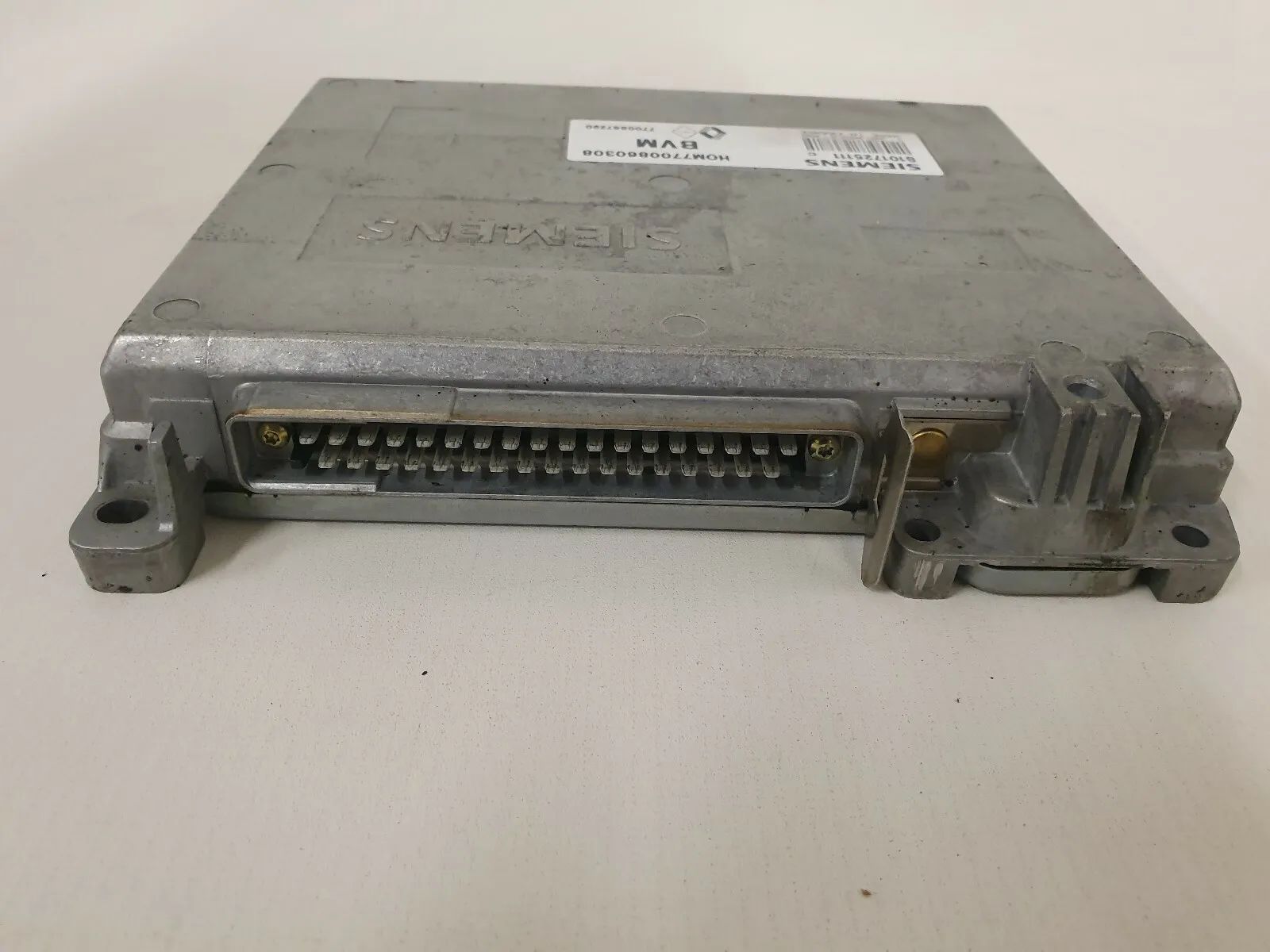 純正エンジンコントロールユニット Renault Laguna I 1.8i 7700867290 動作確認済み
