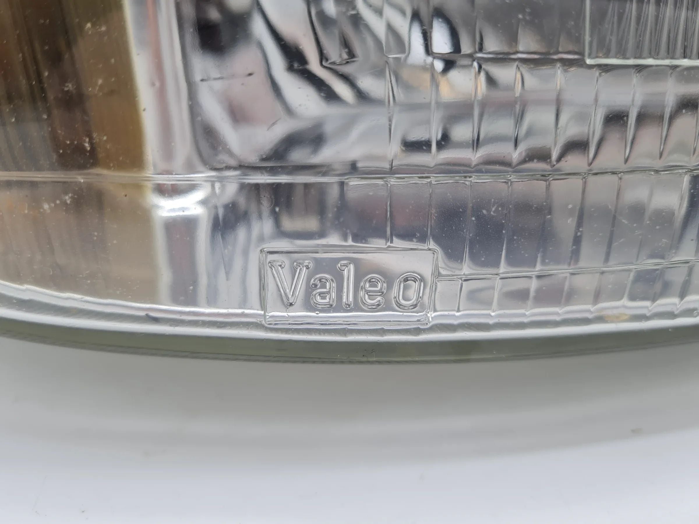 Original Opel Corsa B (S93) Scheinwerfer / Frontleuchte Rechts， 90386290