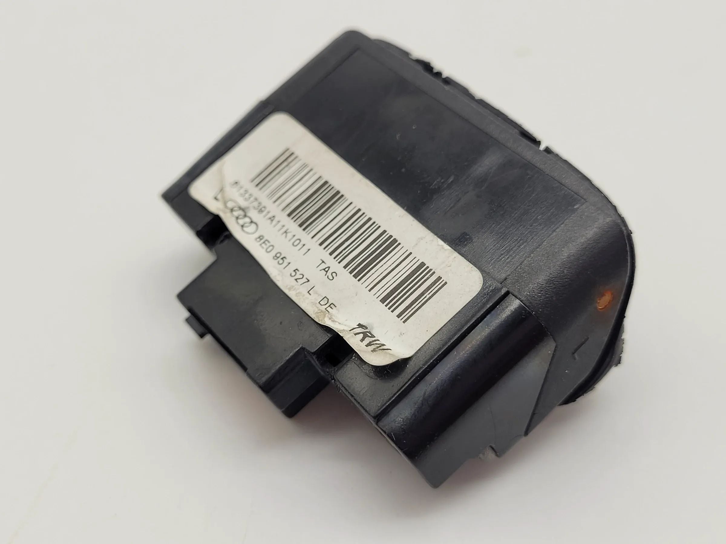 Audi A6 (4B) Multifunktionstaste Schalter Lenkrad 8E0951527L