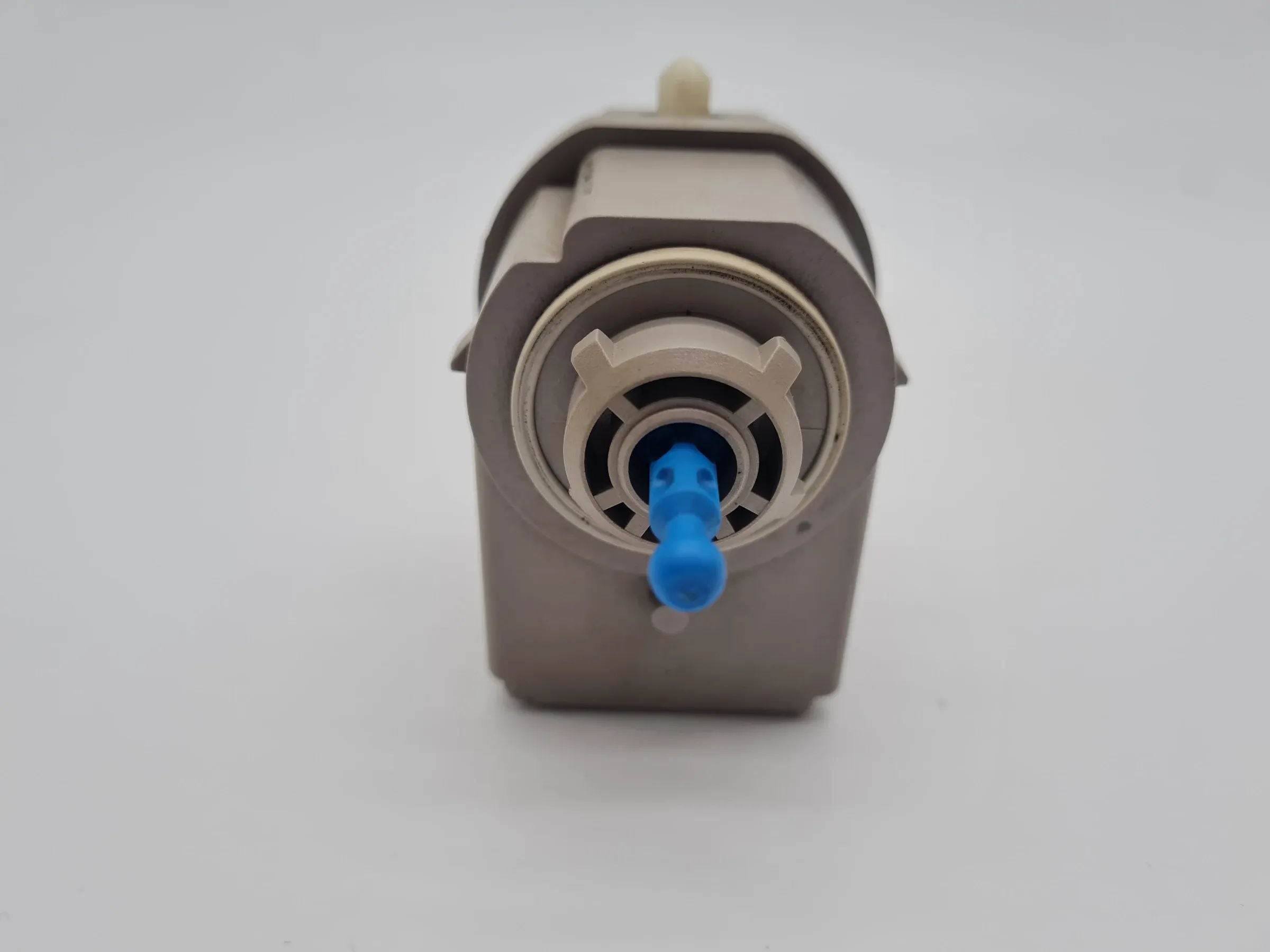 Original Renault Twingo I 1 (C06) Leuchtweitenregulierung LWR L/R 7700415343