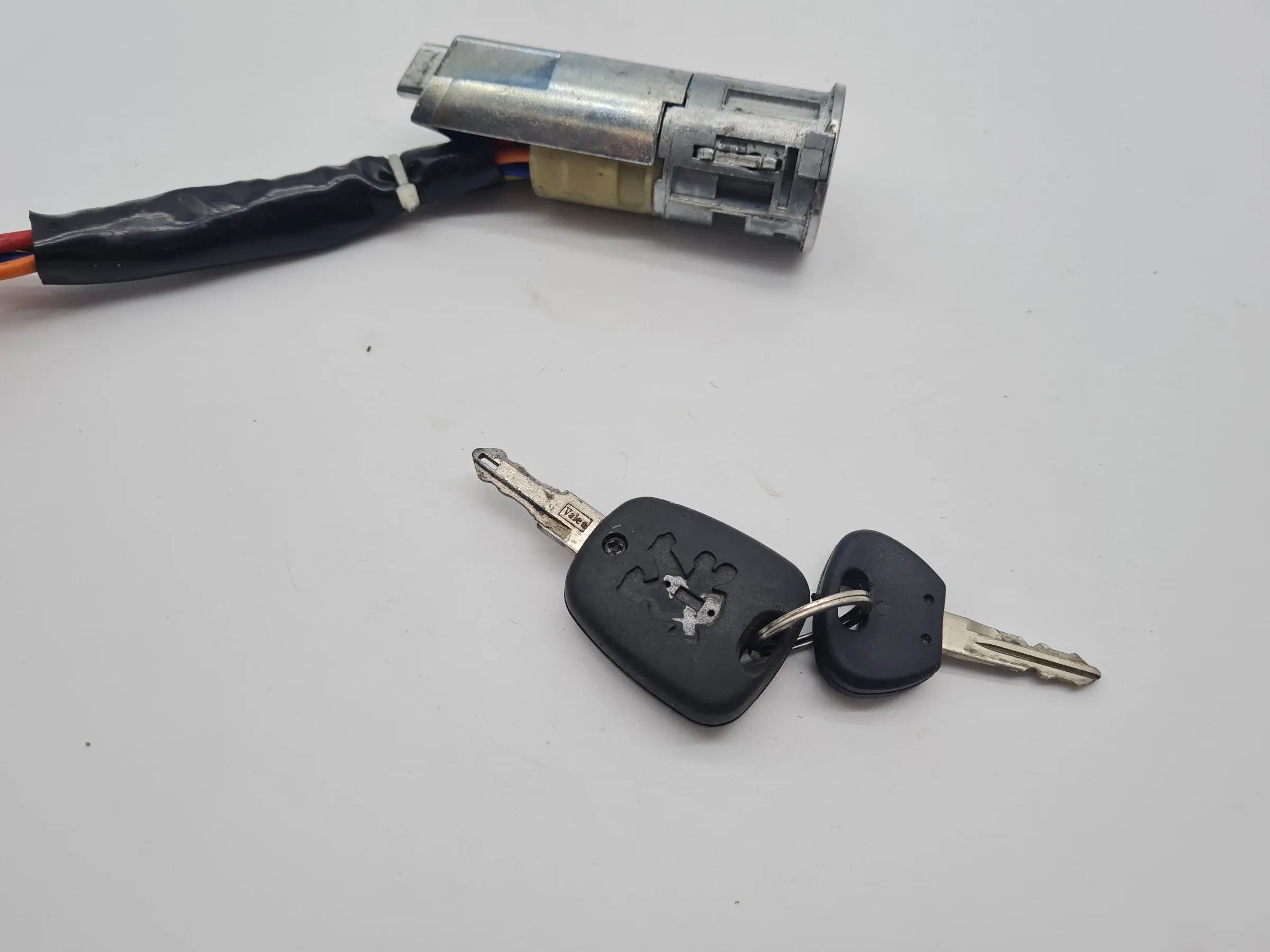 Original Peugeot 206 CC (2D) Zündschloss Vorne D345-003
