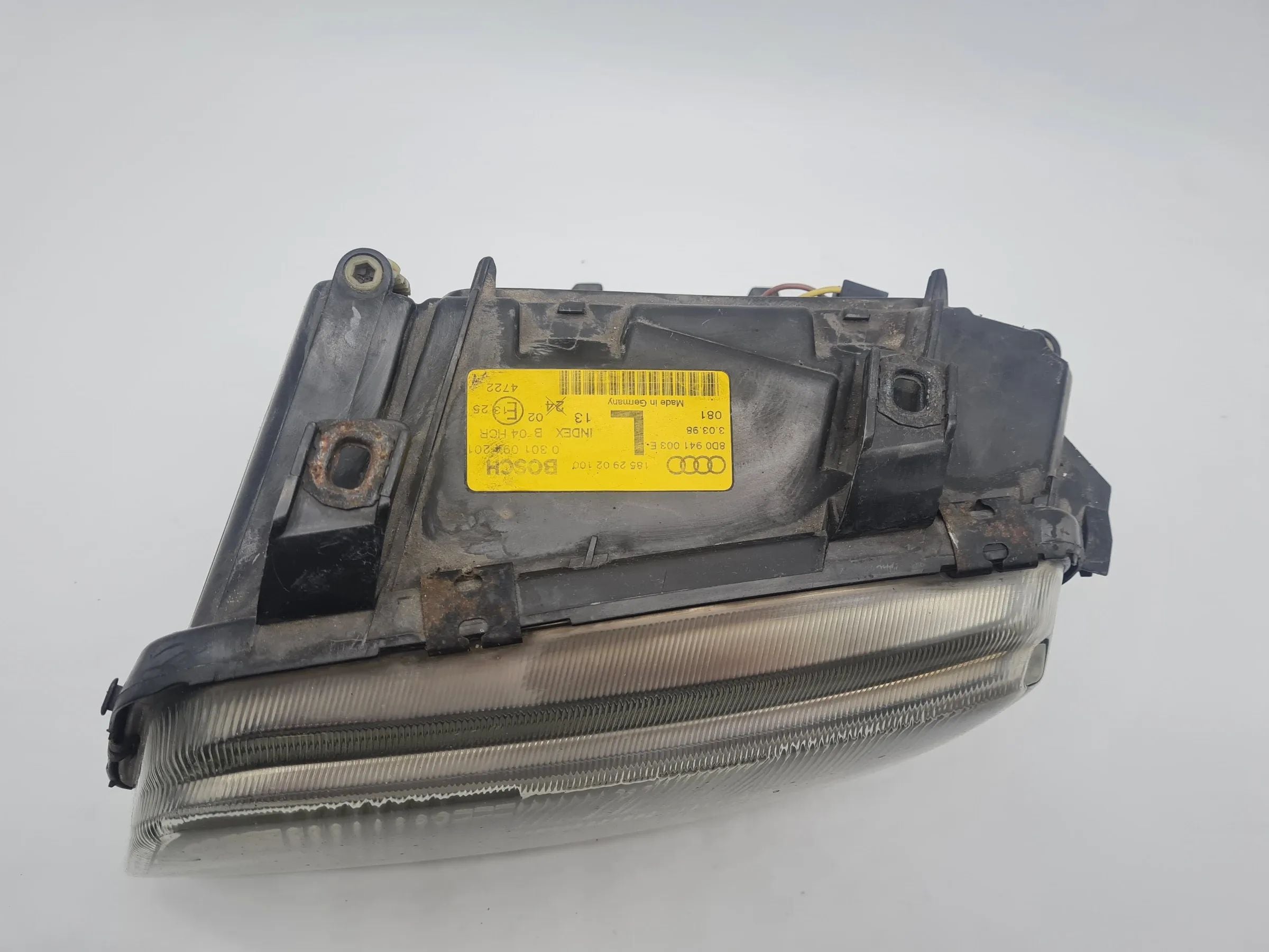 Original Audi A4 (8D2/8D5/B5) Scheinwerfer / Frontleuchte Links 8D0941003E