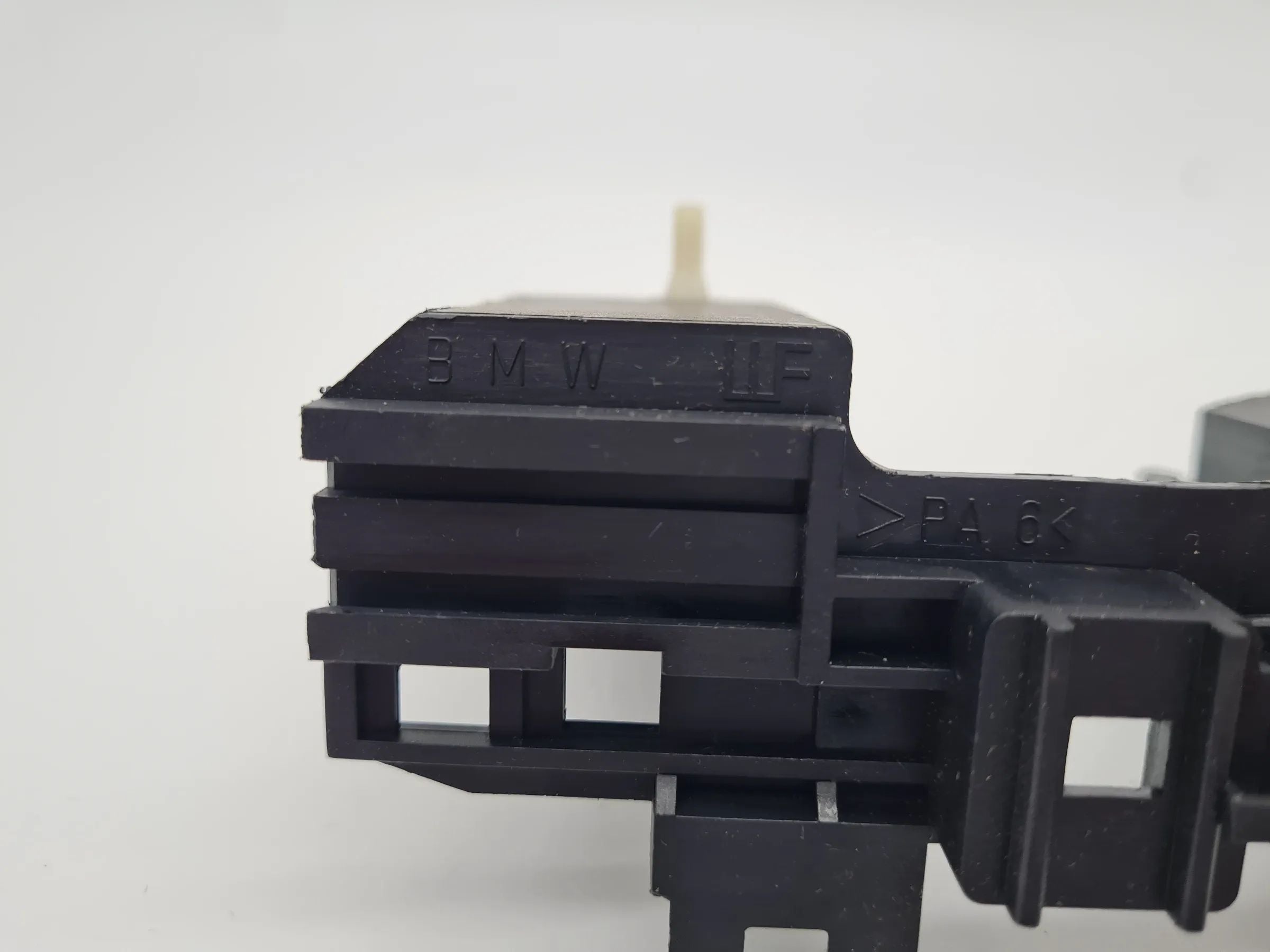 Original BMW 3er (E36) Lenkstockhebel Halterung 32.31-1 162 088