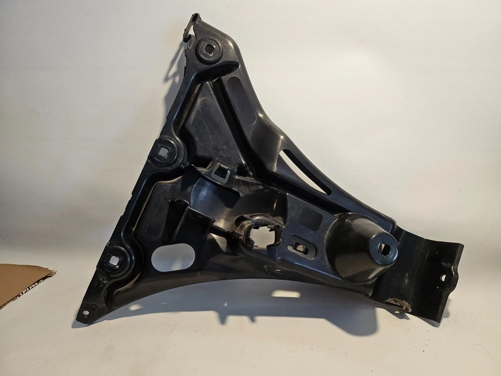 Orijinal BMW 5 Serisi E61 Arka Tampon Sağ Bağlantısı 7060796