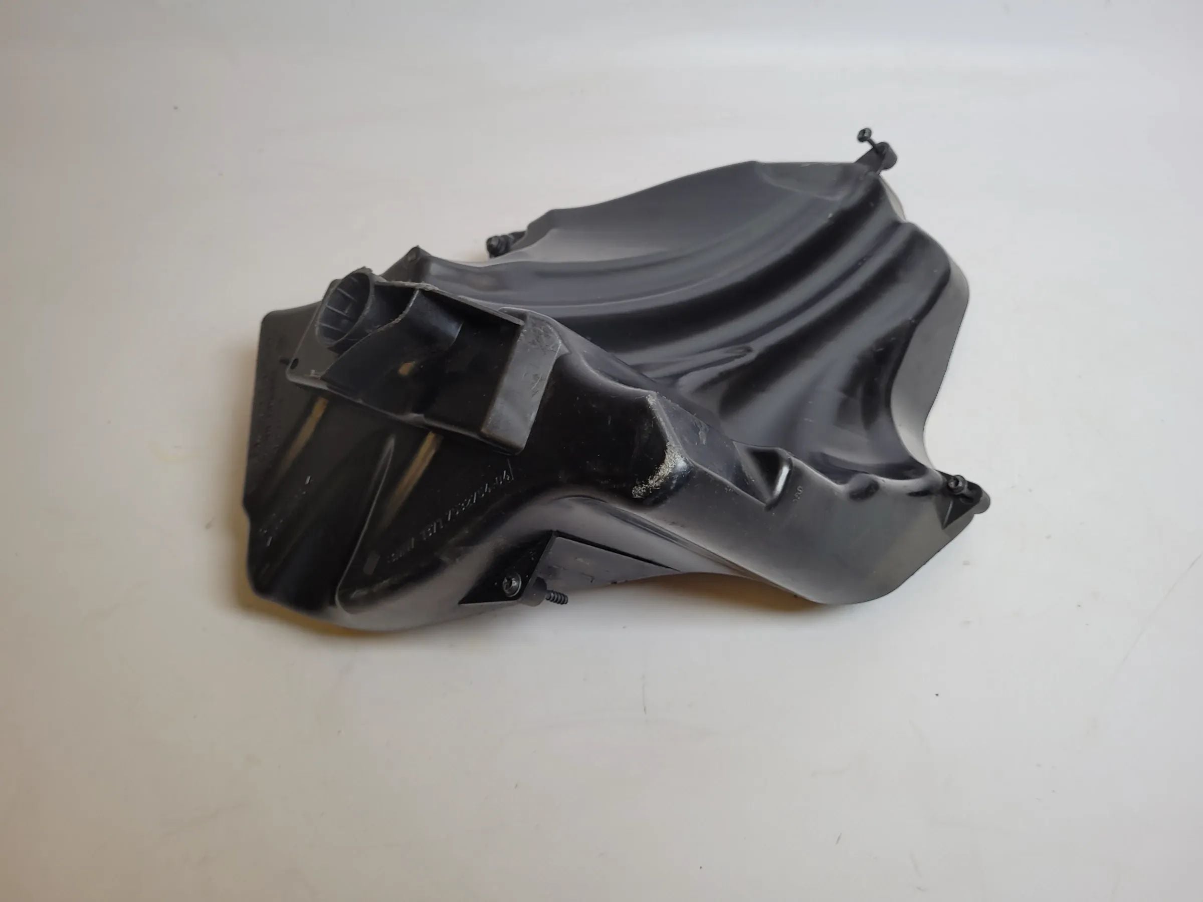 BMW 5er Touring E39 Luftfilterkasten 13.71-7532754-04 Original