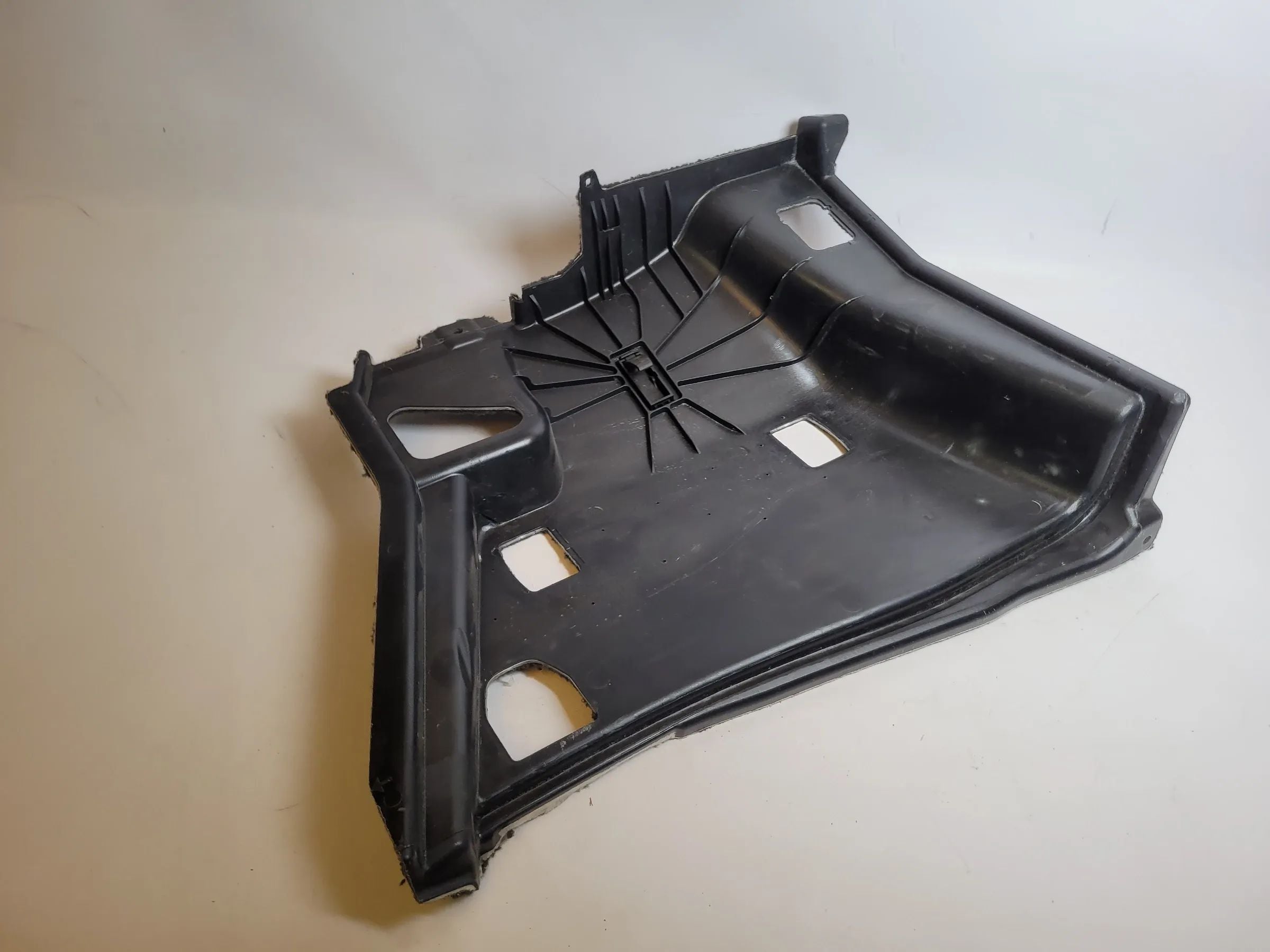 BMW 3er E90/E91 Verkleidung Laderaum Links 51.47-7068879 Original