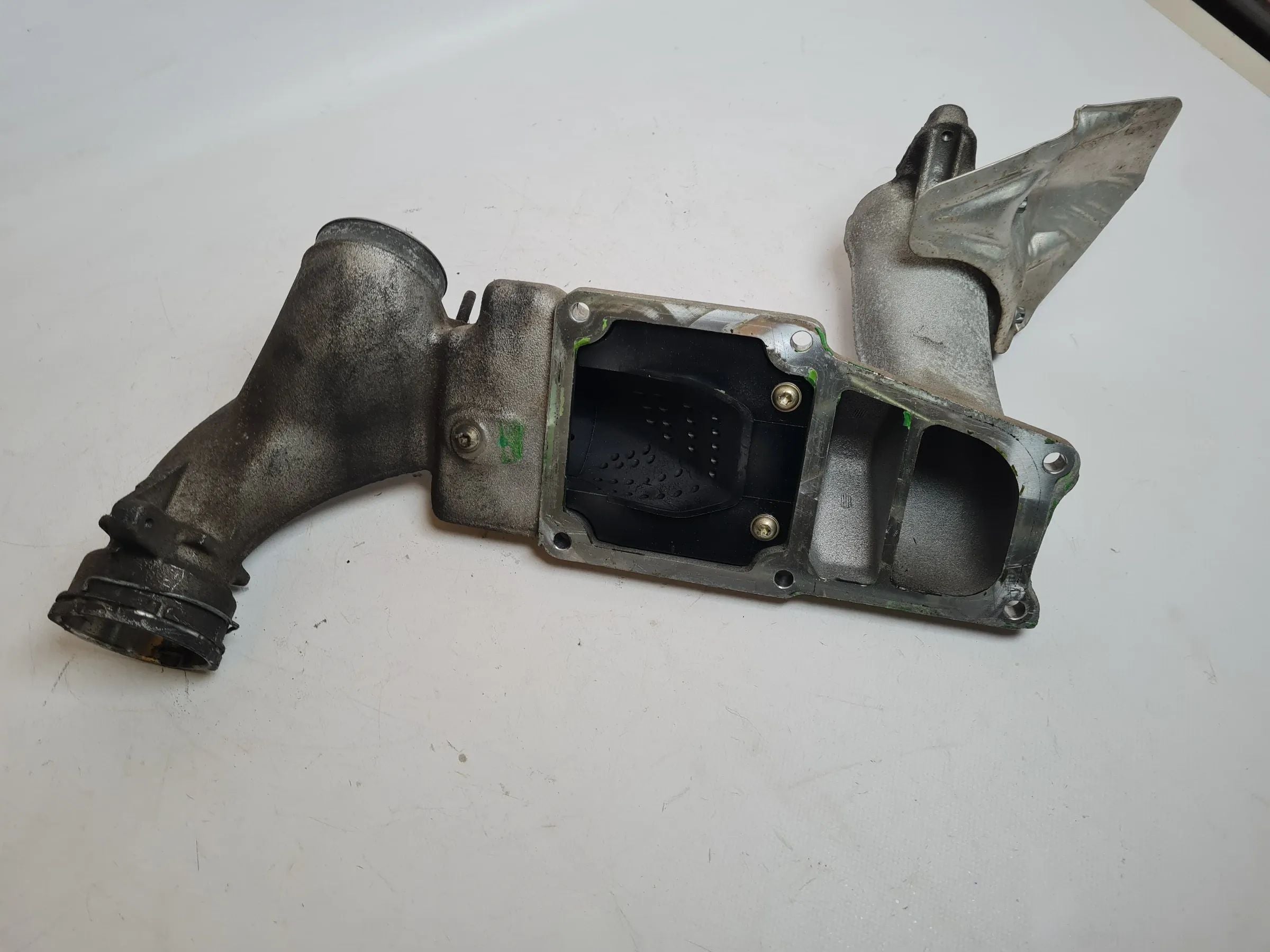 ของแท้ Mercedes C-Klasse CL203 Kompressor M111.955 A1110981037