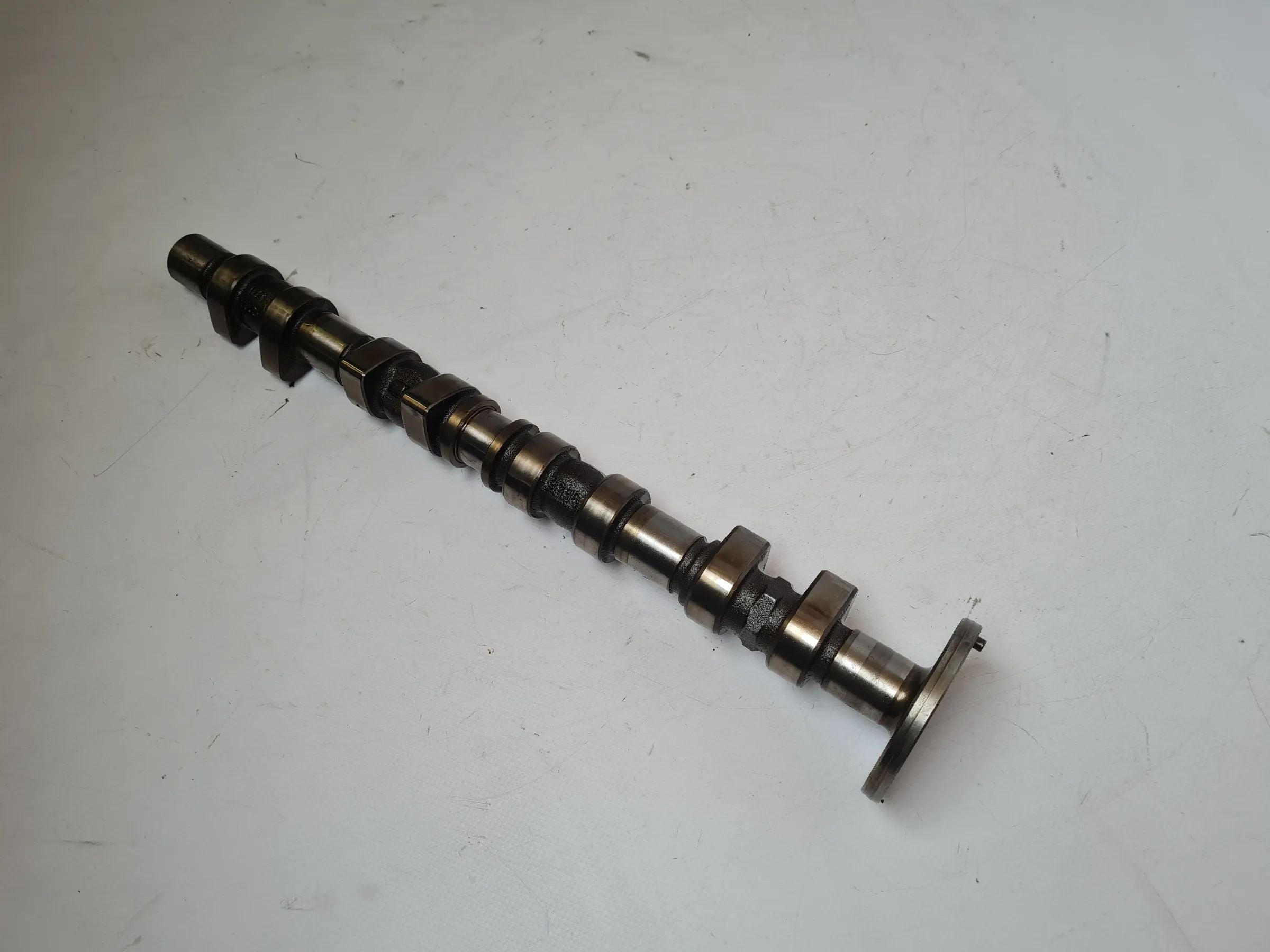 ต้นฉบับ Mercedes C-Klasse CL203 เพลาลูกเบี้ยวไอดี M111.955 R1111701