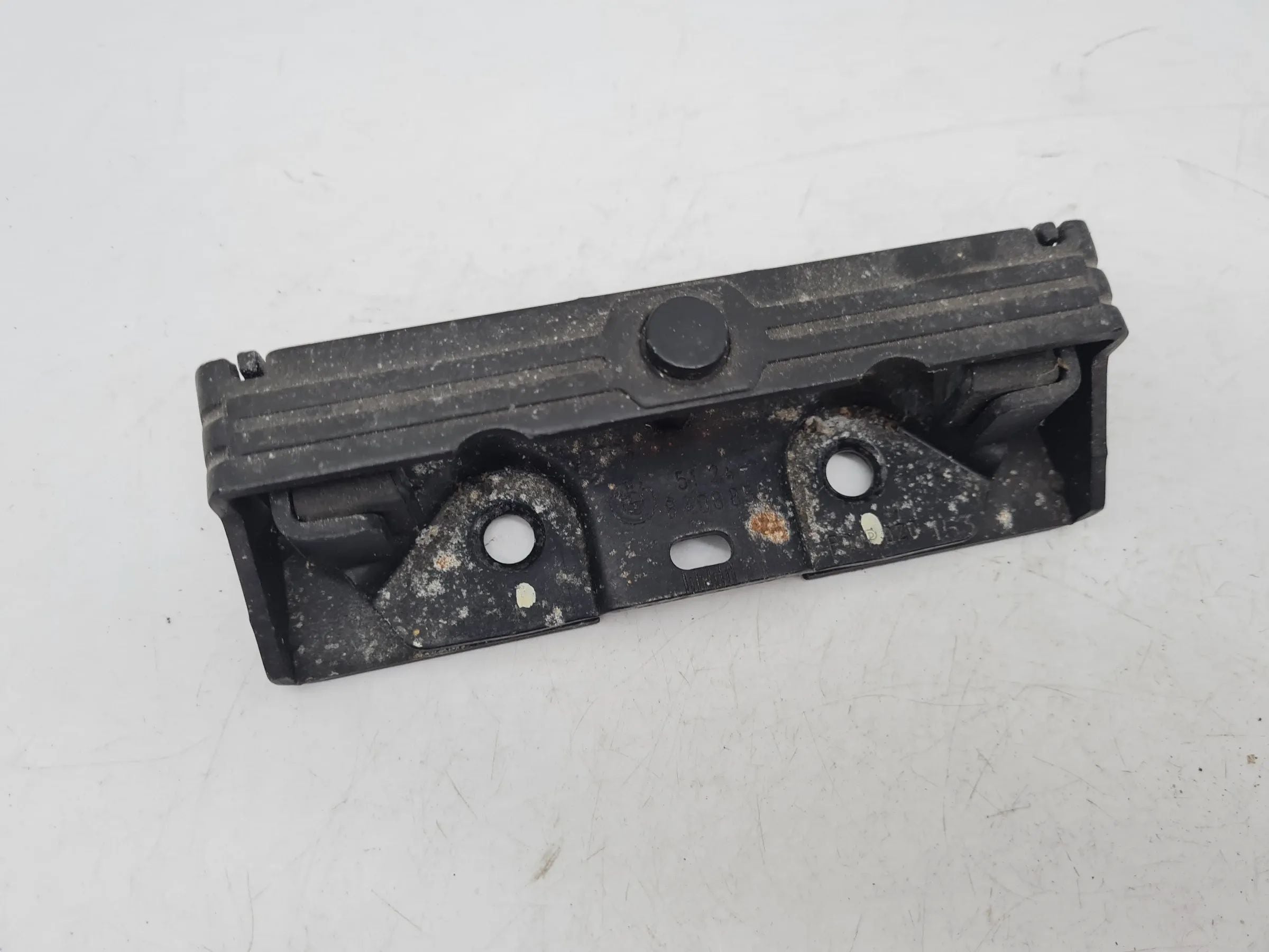 Original BMW X5 E53 Fanghaken Schließplatte 51.24-8408859