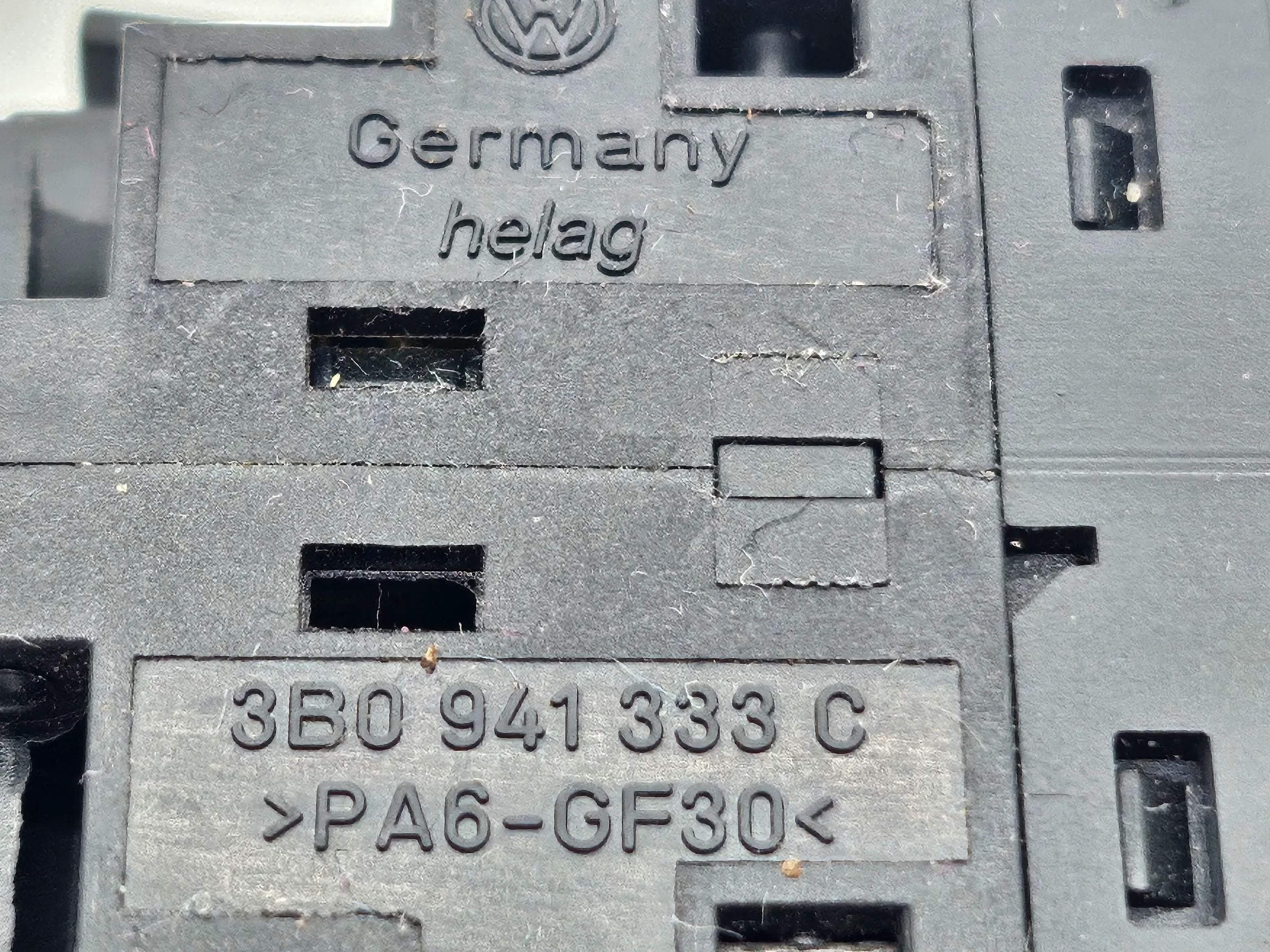 Orig. VW Passat 3B Schalter Leuchtweitenregulierung Tachobeleuchtung 3B0941333C