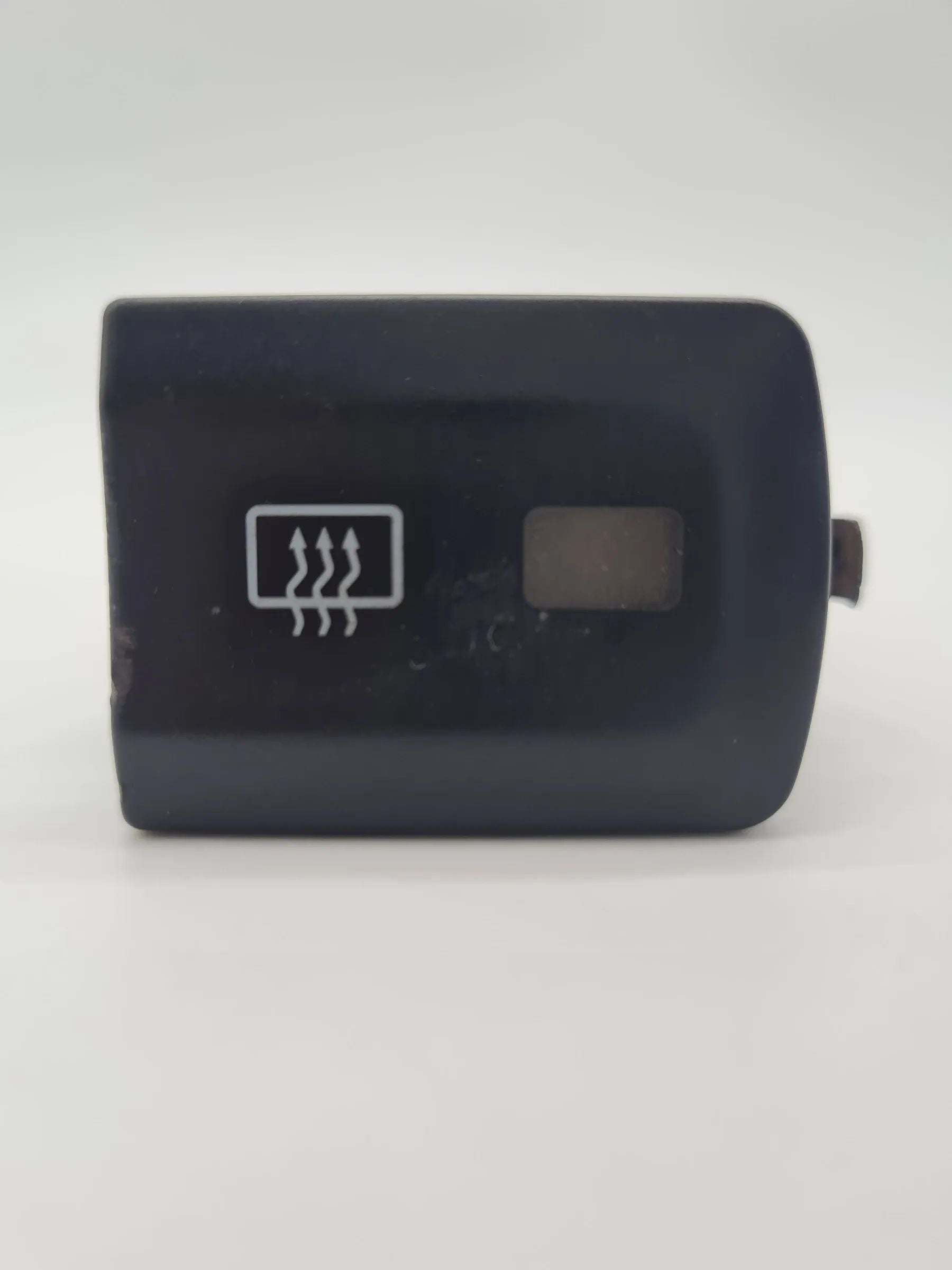 Original Audi A 3 (8L1) Schalter Heckscheibenheizung 8L0941503B