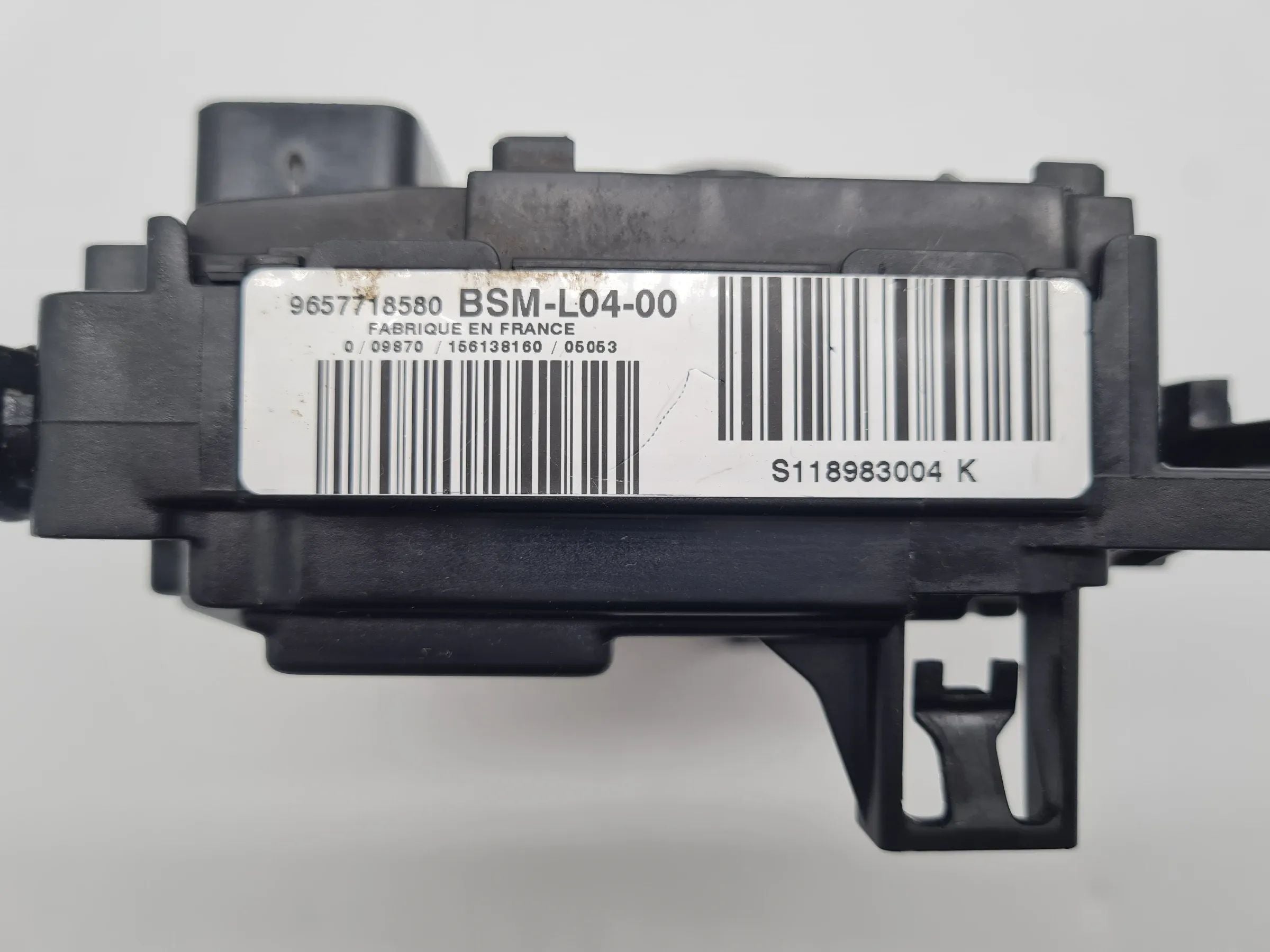 Original Peugeot/Citroen 307/C4/5/8/Jumpy BSM Steuergerät Sicherungsk 9657718580