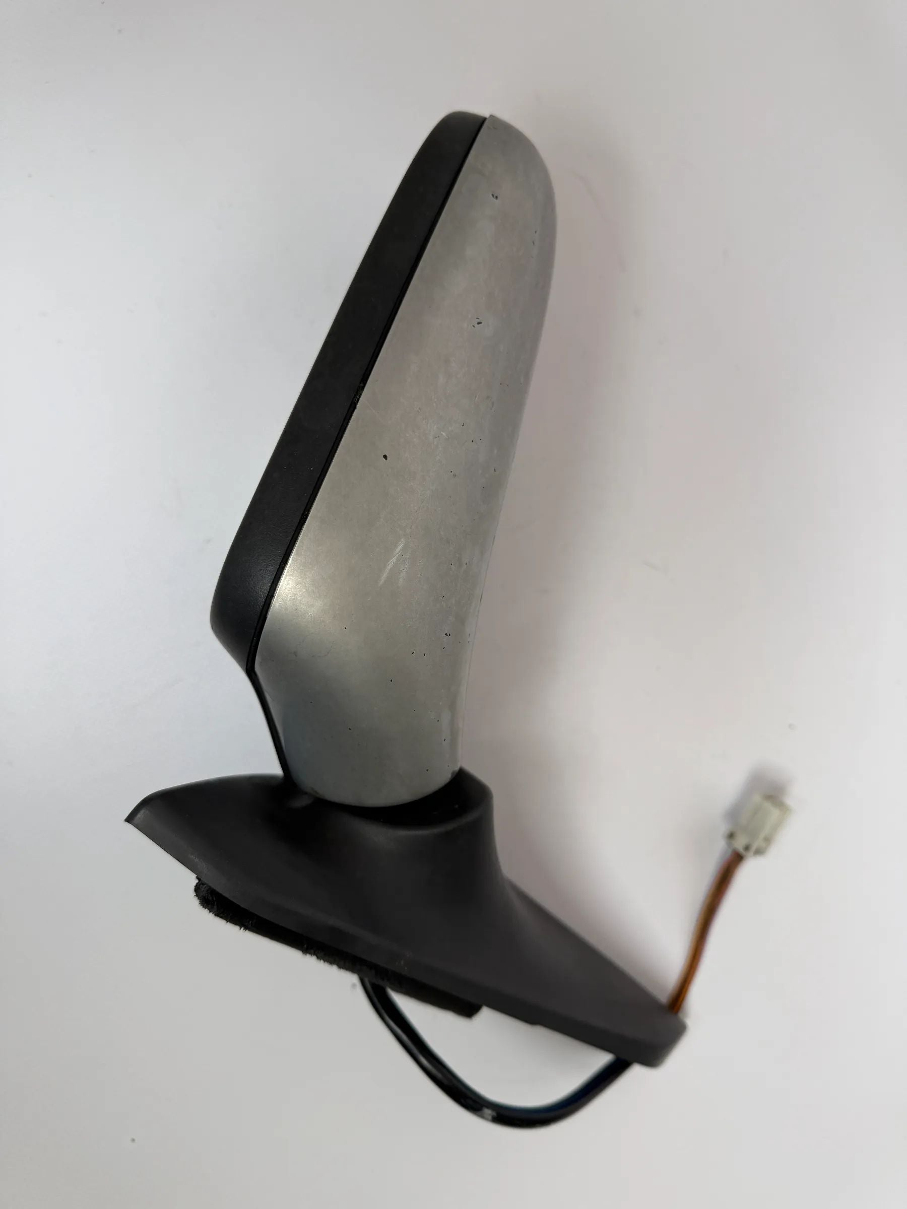 Original Volvo V40 (645) Exterior Mirror Side Mirror Left Silver 32277