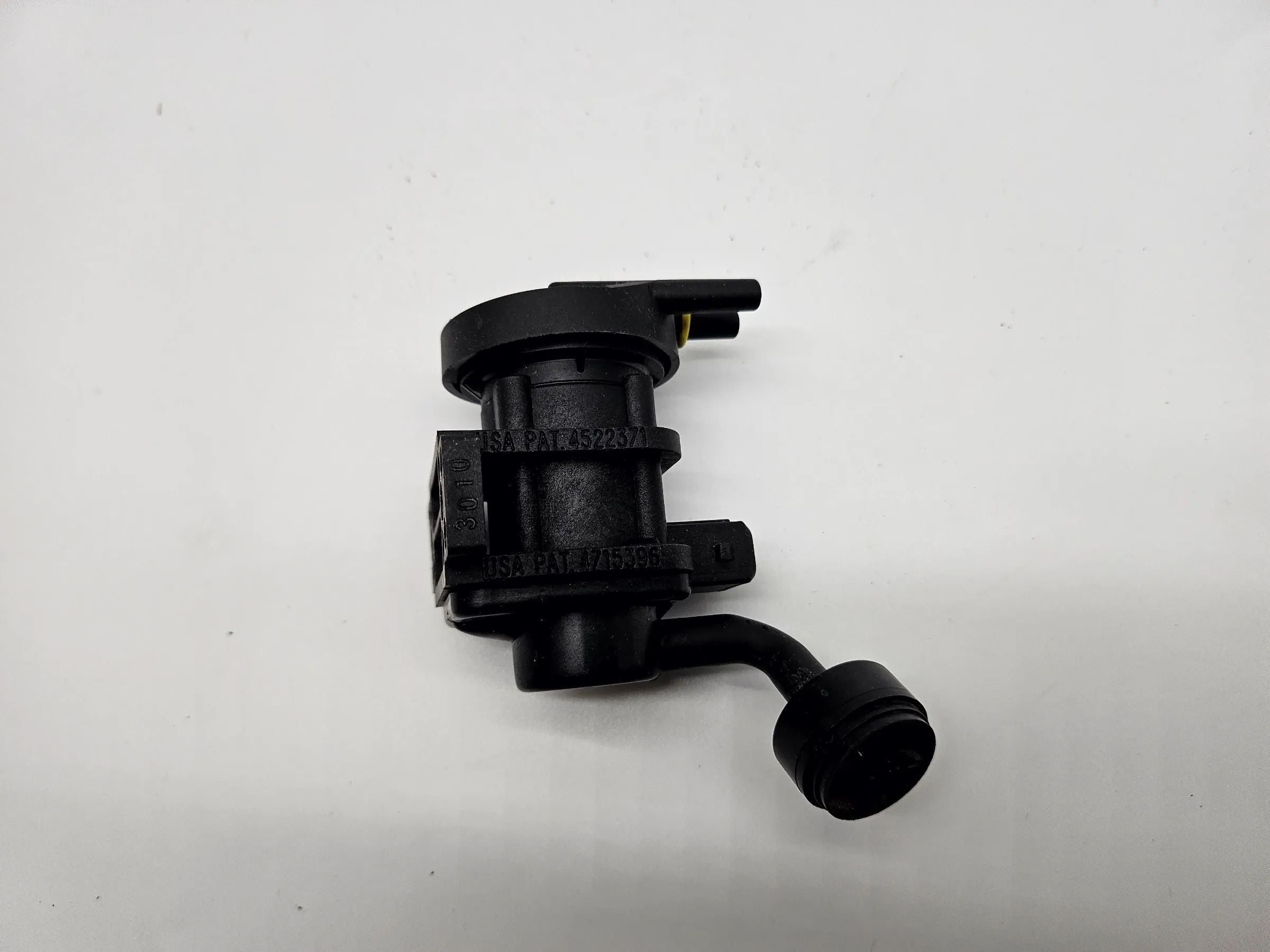 Оригинальный Opel Zafira A Магнитный клапан давления 09158200 4534375 GM Auto-veritas