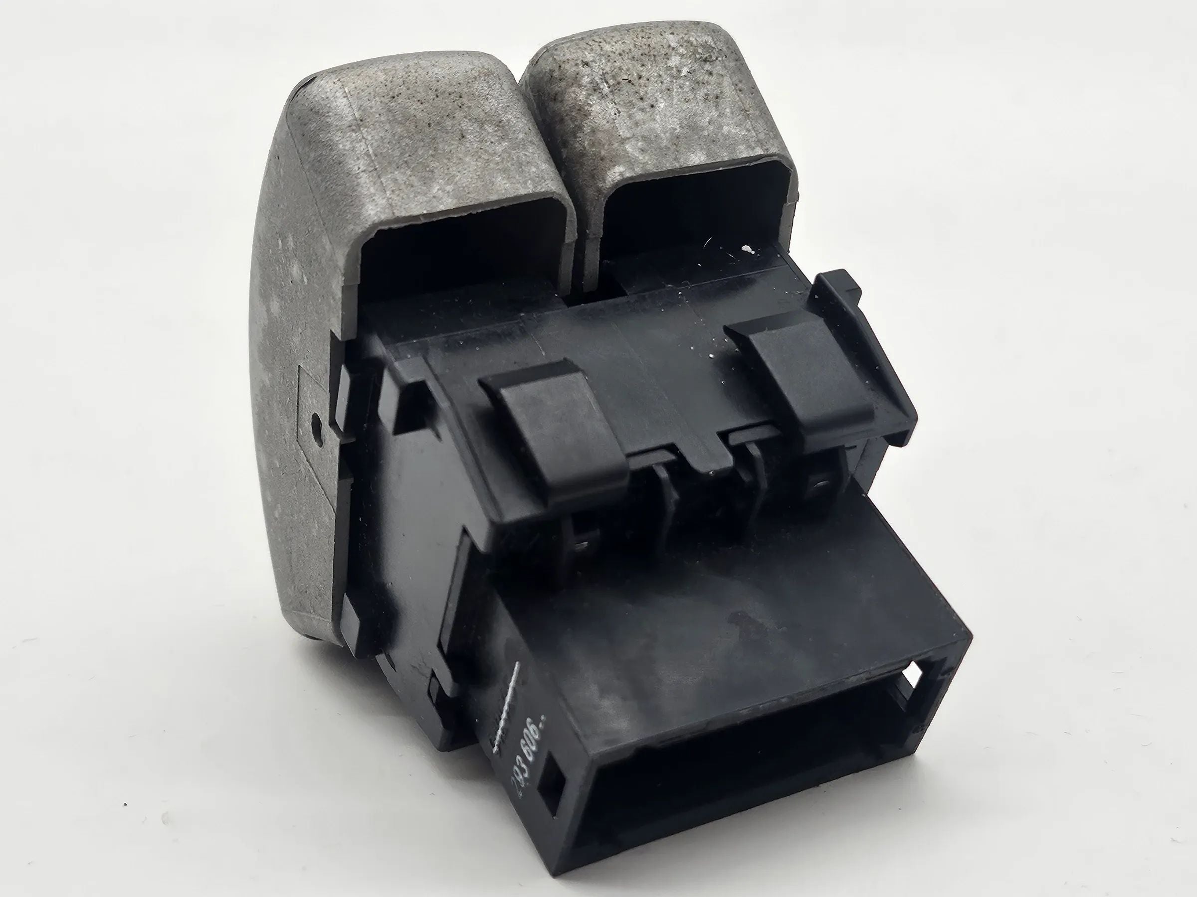 Renault Twingo I C06 Schalter für Nebelscheinwerfer  8200293606