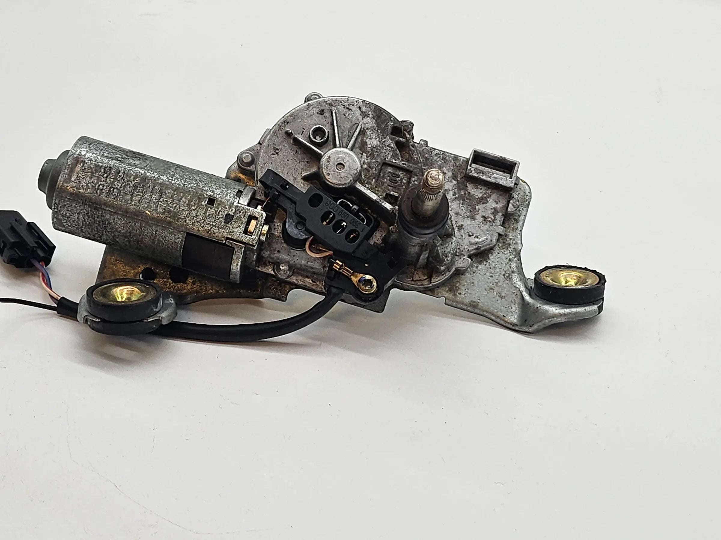 Orig. Ford Fiesta IV (JA) Yr.95-99 Rear Wiper Motor 0390201532 96FG17K441HB