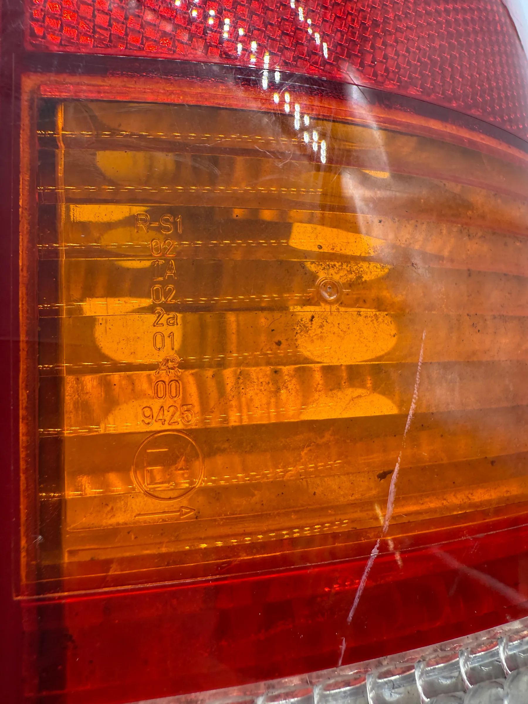 Original Ford Focus 1 I (DAW/DBW) Rückleuchte / Rücklicht Rechts XS4X-13441-AD