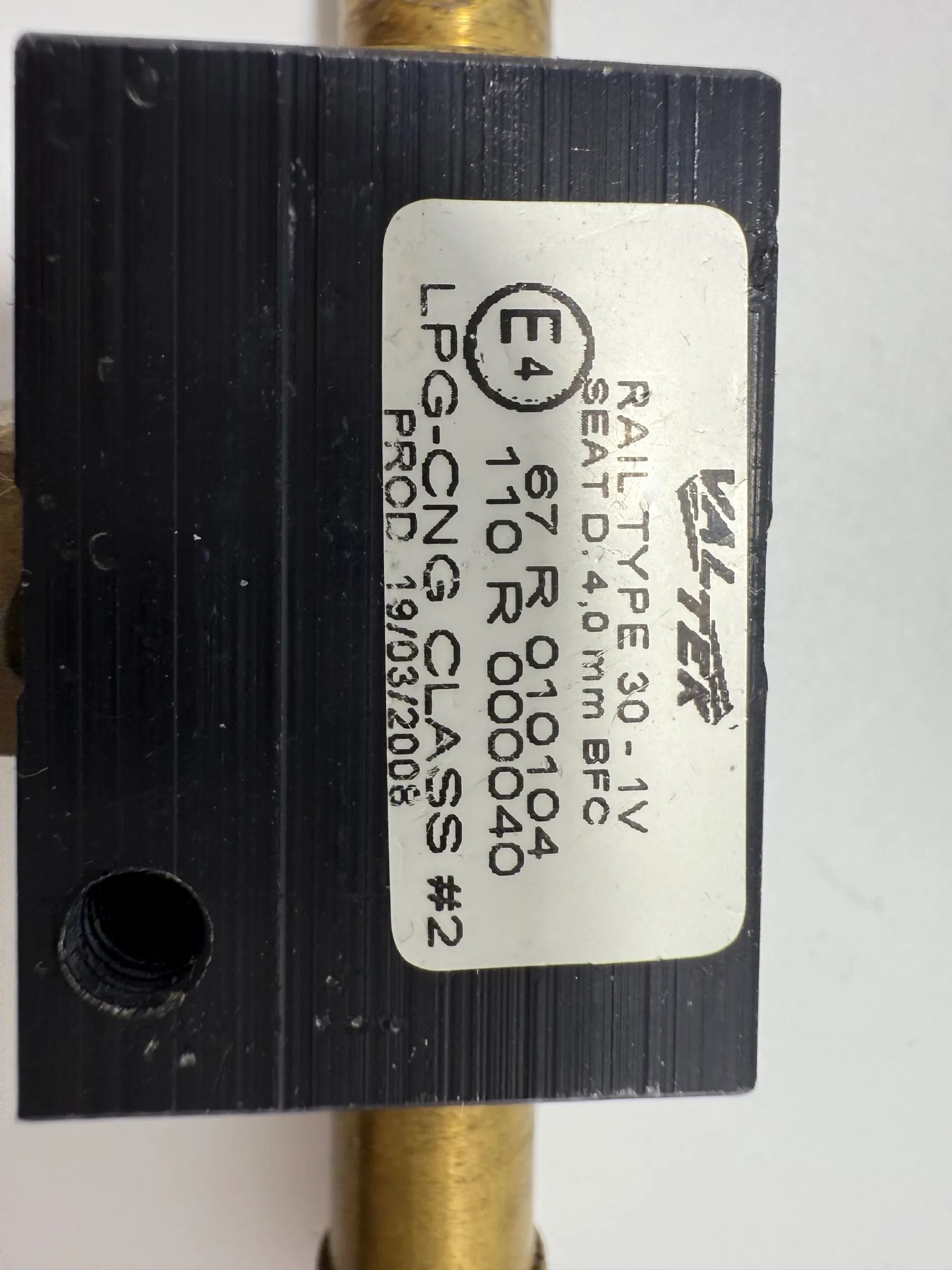 Original Valtek LPG Rail Type 30-1V injection rail 67R010104 / 110R000040 