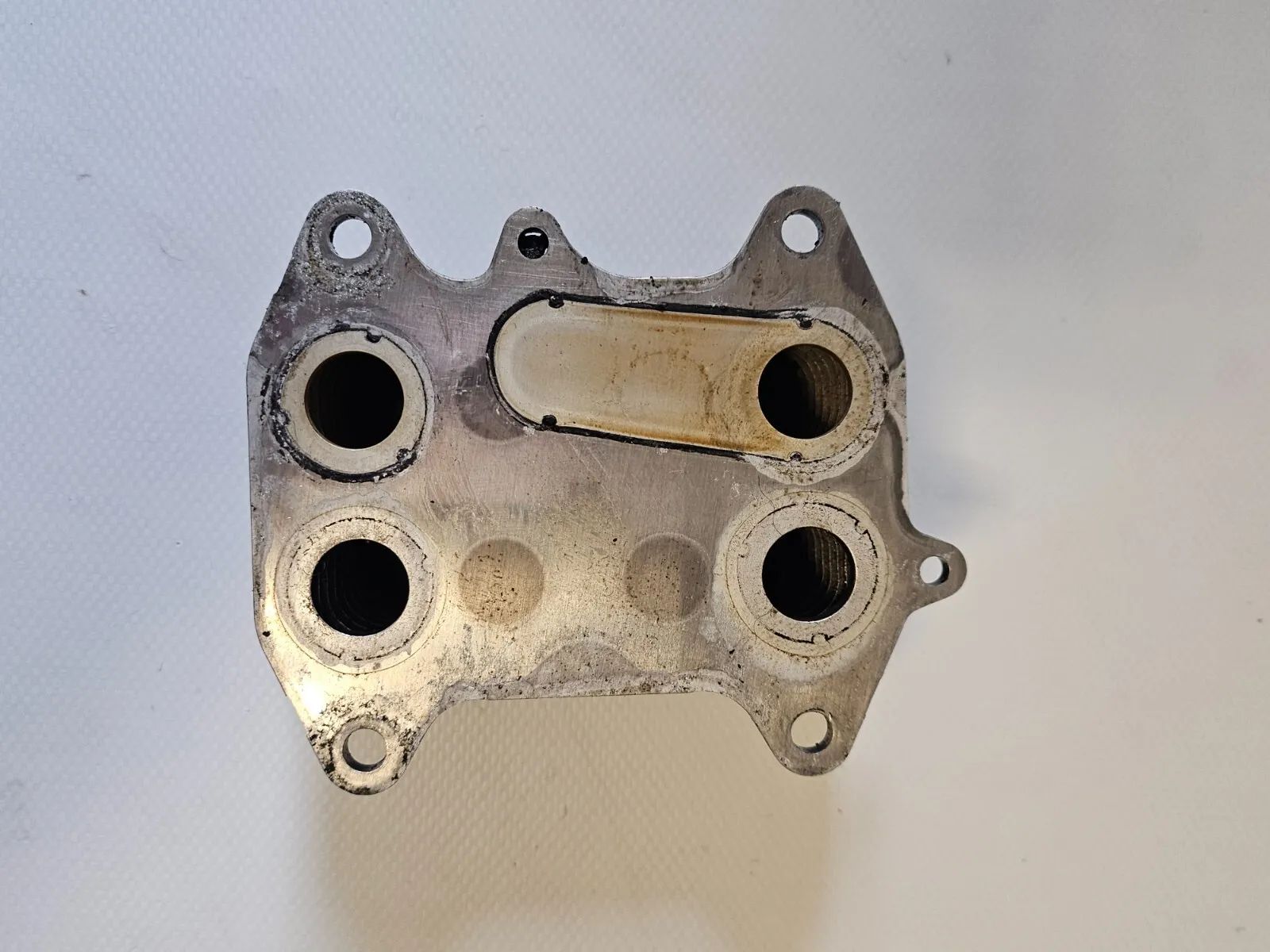 असली Ölkühler VW Seat Skoda 8P Golf Passat 2,0 TDI CFF 03L117021B