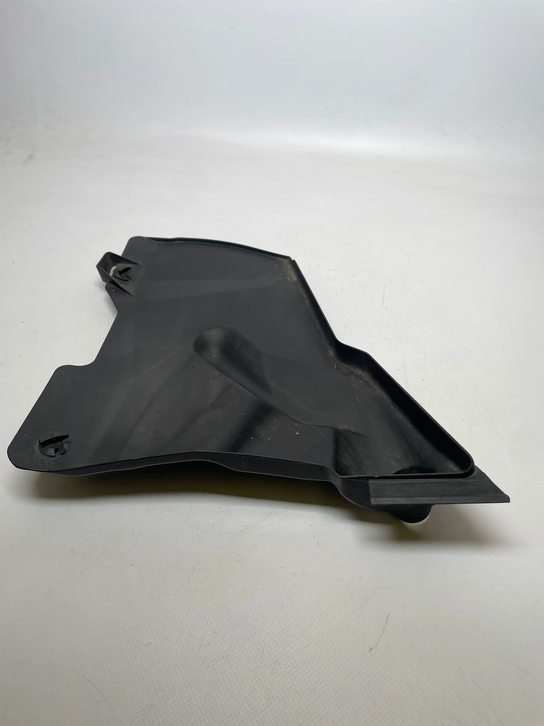 Original Mercedes C-Klasse (W203) Verkleidung Luftkanal 2038301513