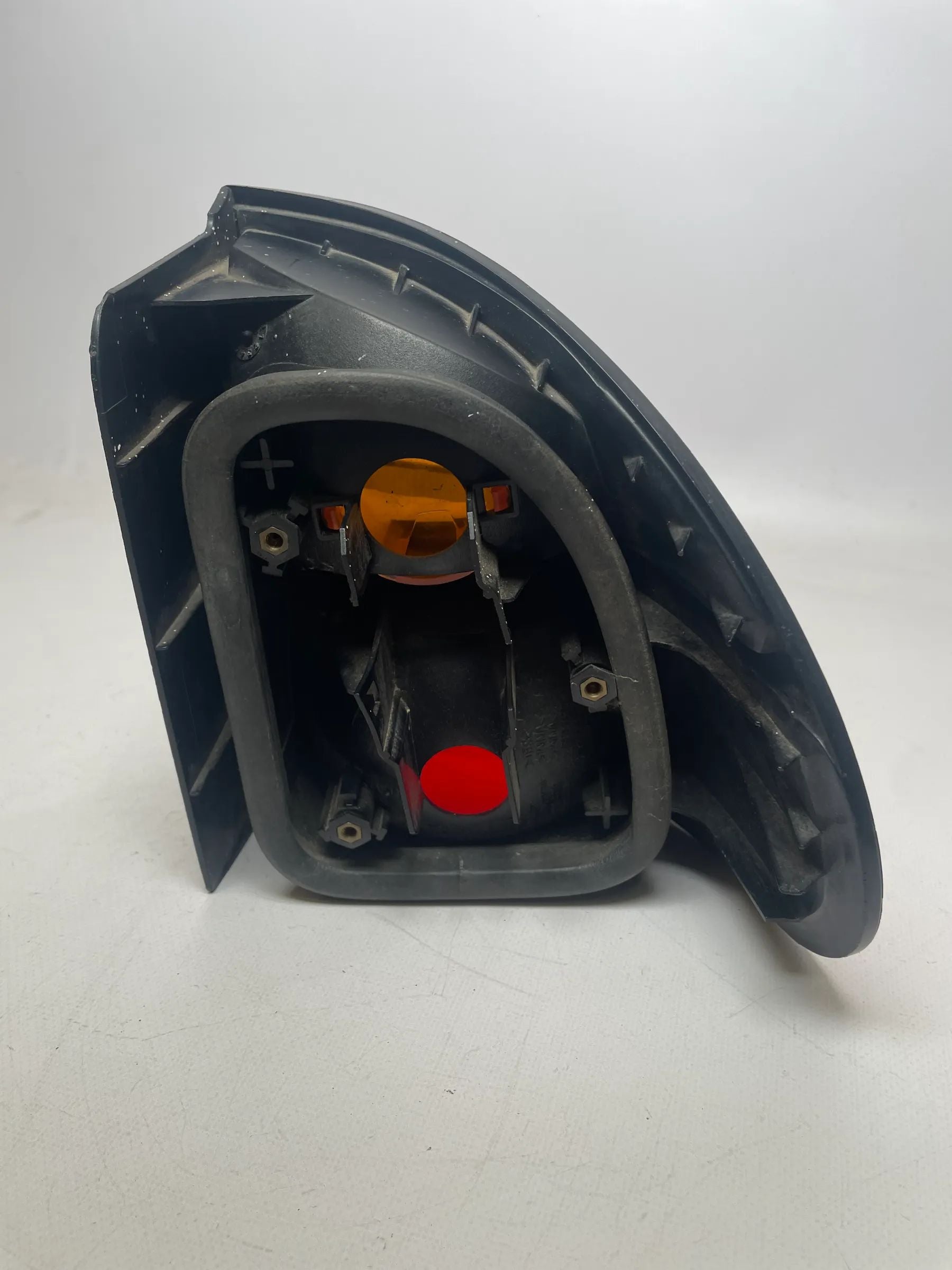 Original Renault Laguna (B56) Rückleuchte Links Hinten 7700820052