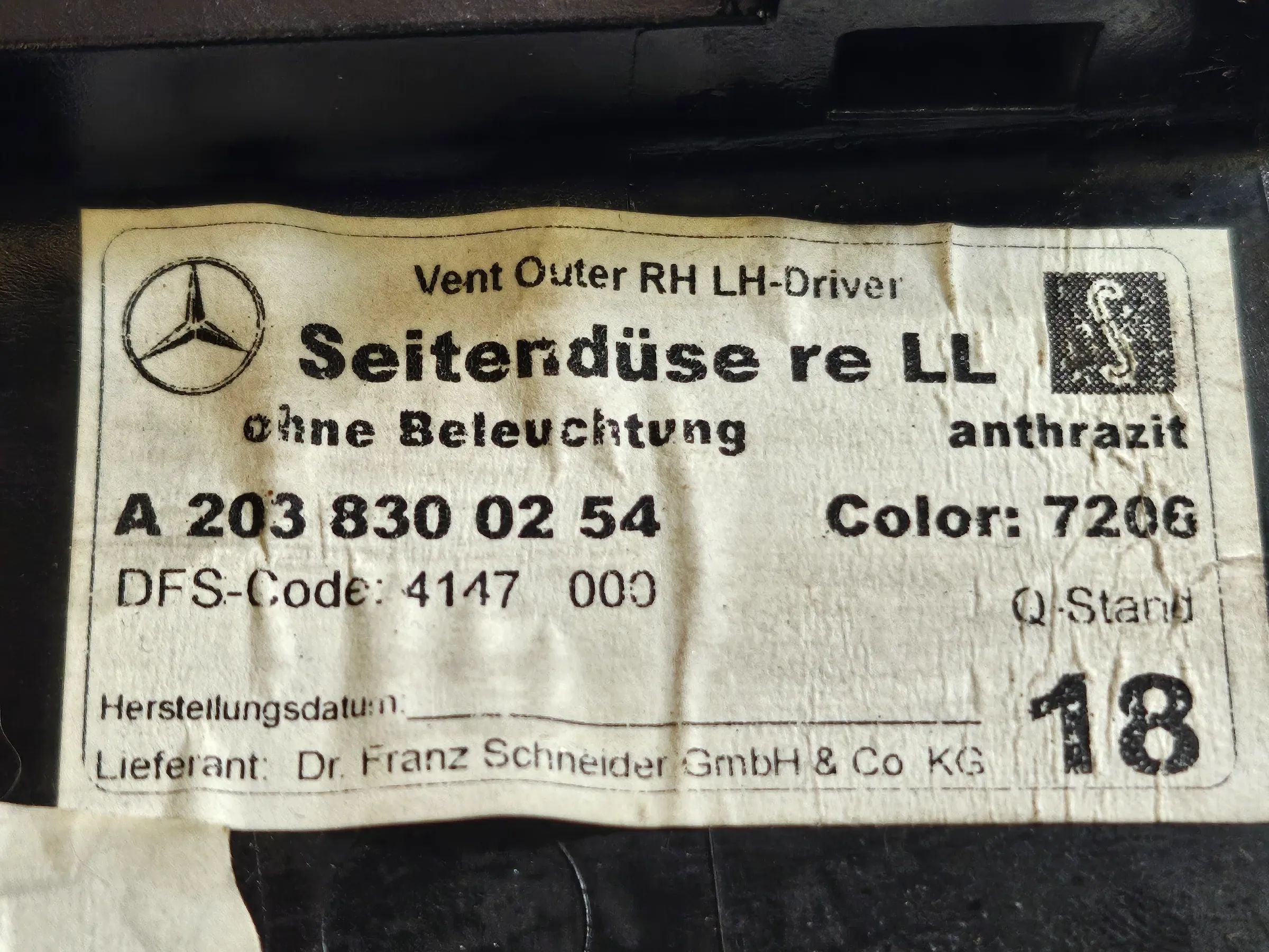 Mercedes W203 C-Klasse Lüftungsgitter Luftdusche  Rechts anthrazit A2038300254