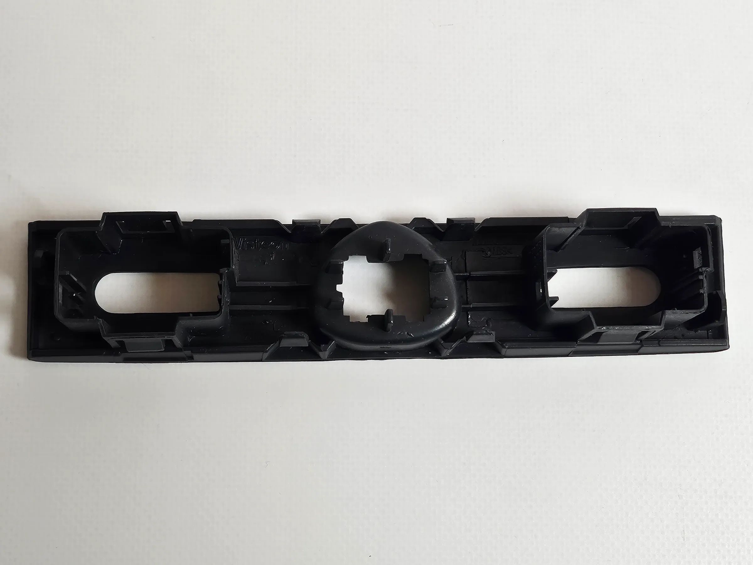 Renault Clio 2 II Schalterblende Abdeckung Blende  "ZV Warnblinker Heckscheibe"