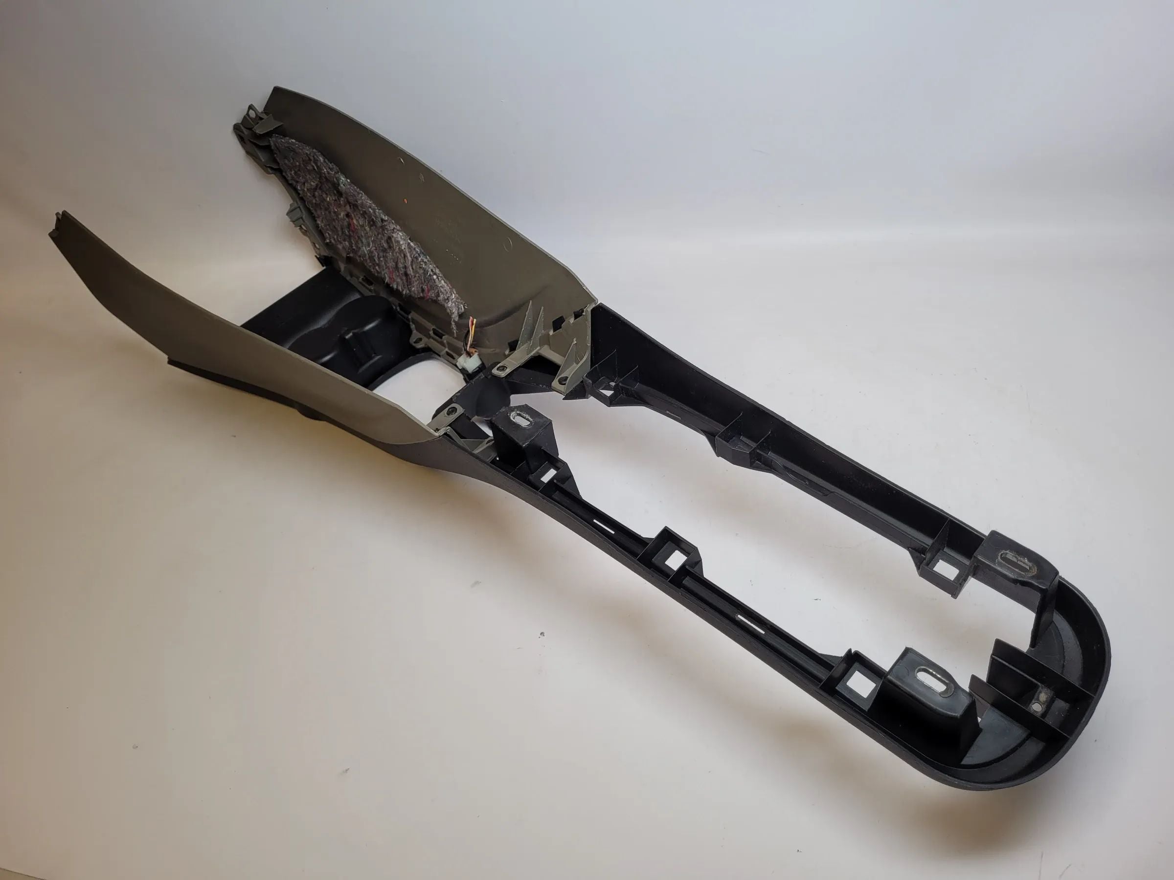 Original Fiat Punto Grande (199) Verkleidung Mittelkonsole 735394636