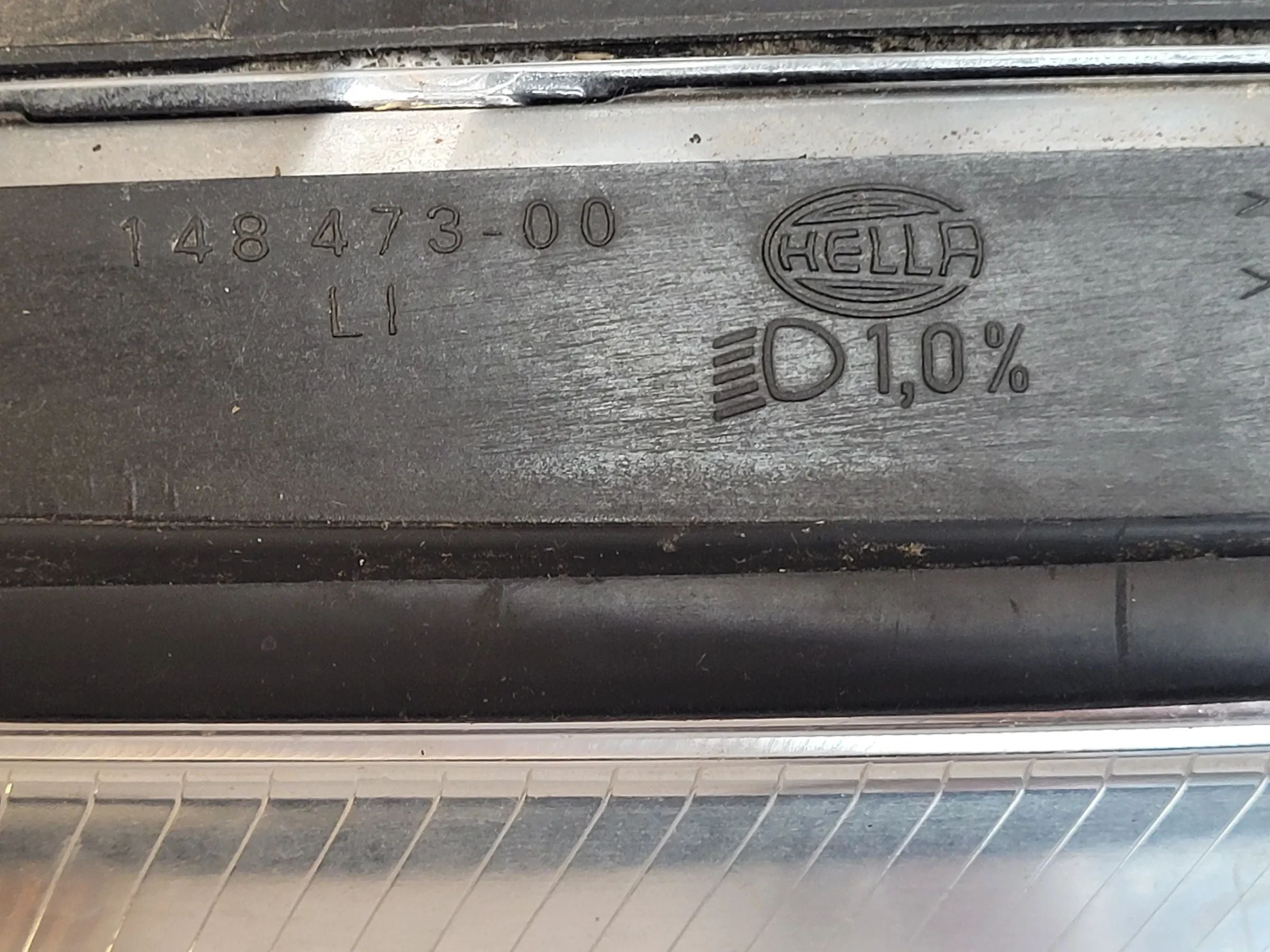 Original Audi A6 (4B2/4B4) Scheinwerfer Frontleuchte Links 4B0941003