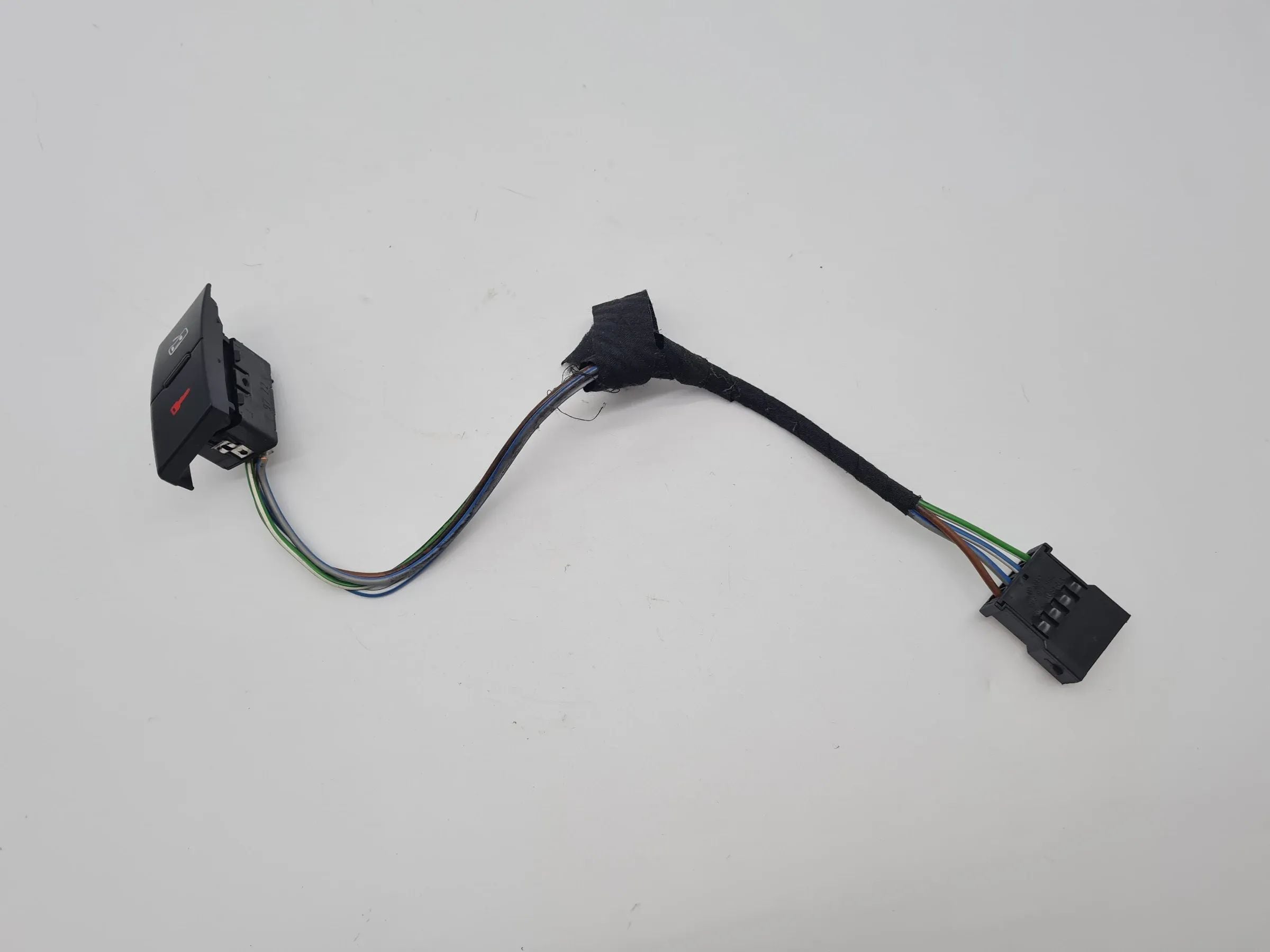 Original Audi A6 (4B2/4B4) Schalter Zentralverriegelung 4B1962107B98