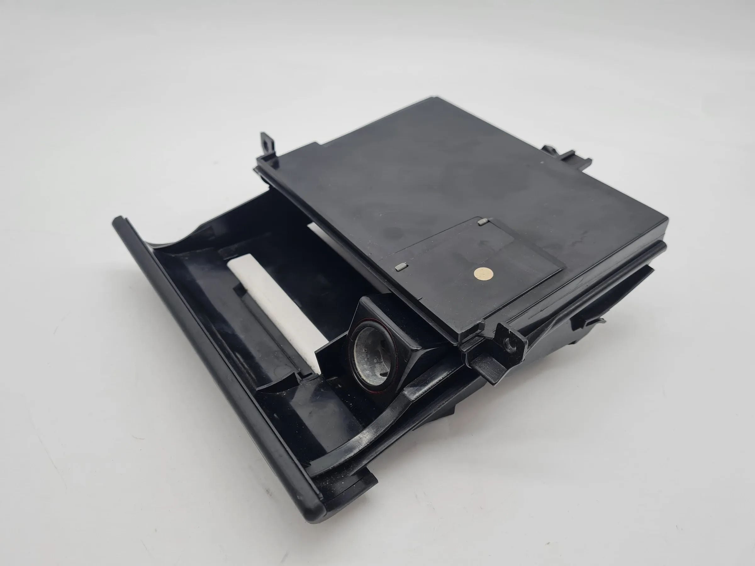 Original Audi A6 (4B2/4B4) Aschenbecher Links Schwarz 4B0857951 F/G