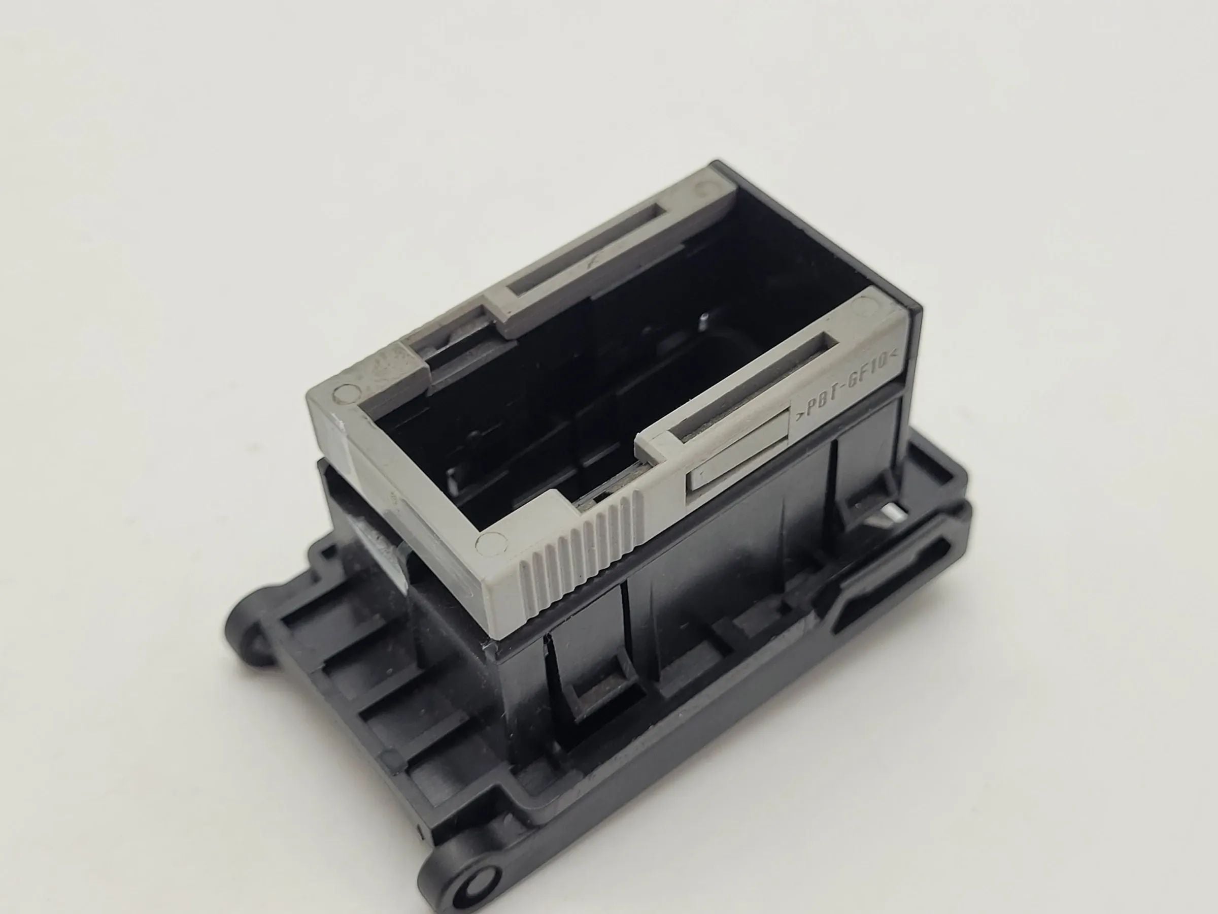Original Mini One (R50/R53) OBD Stecker Gehäuse Steckdose 968916-2