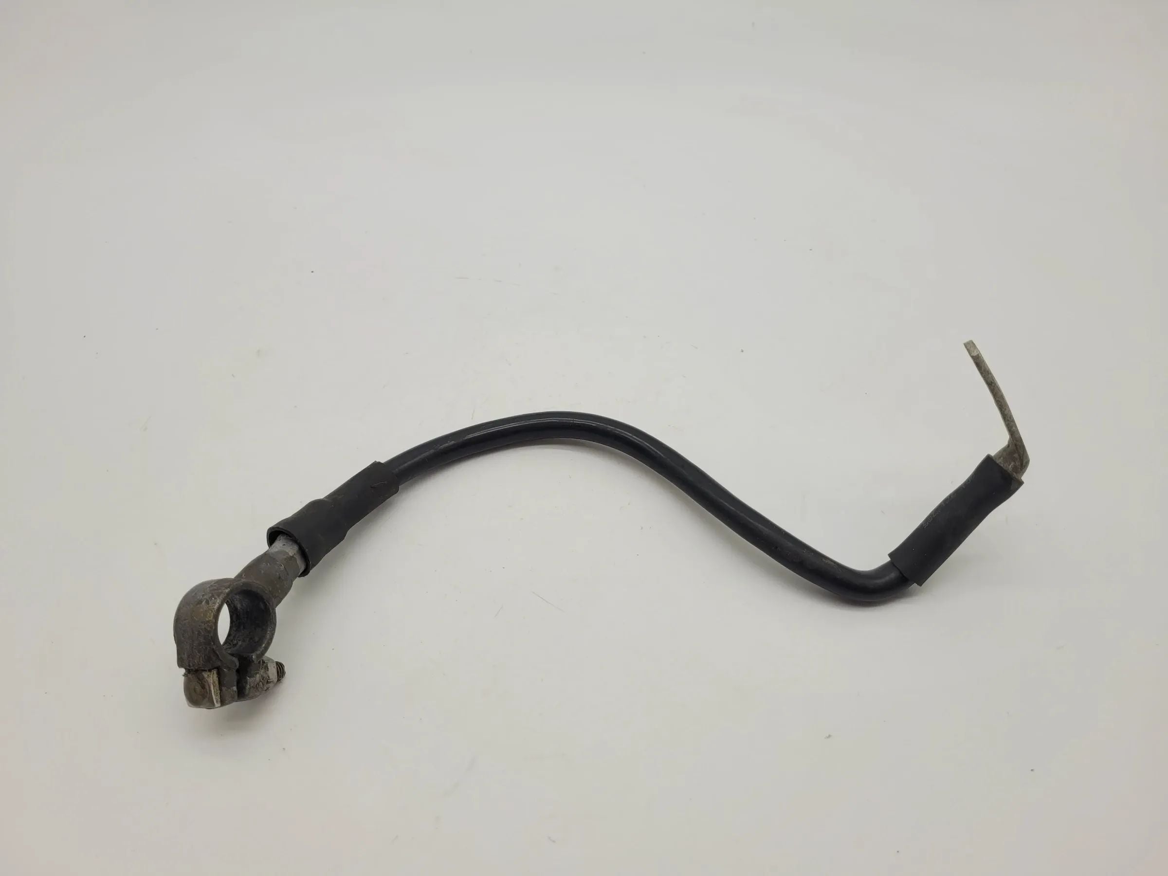 Original Audi A6 (4B2/4B4) Masseleitung Batterie Leitung Kabel 8D1971235